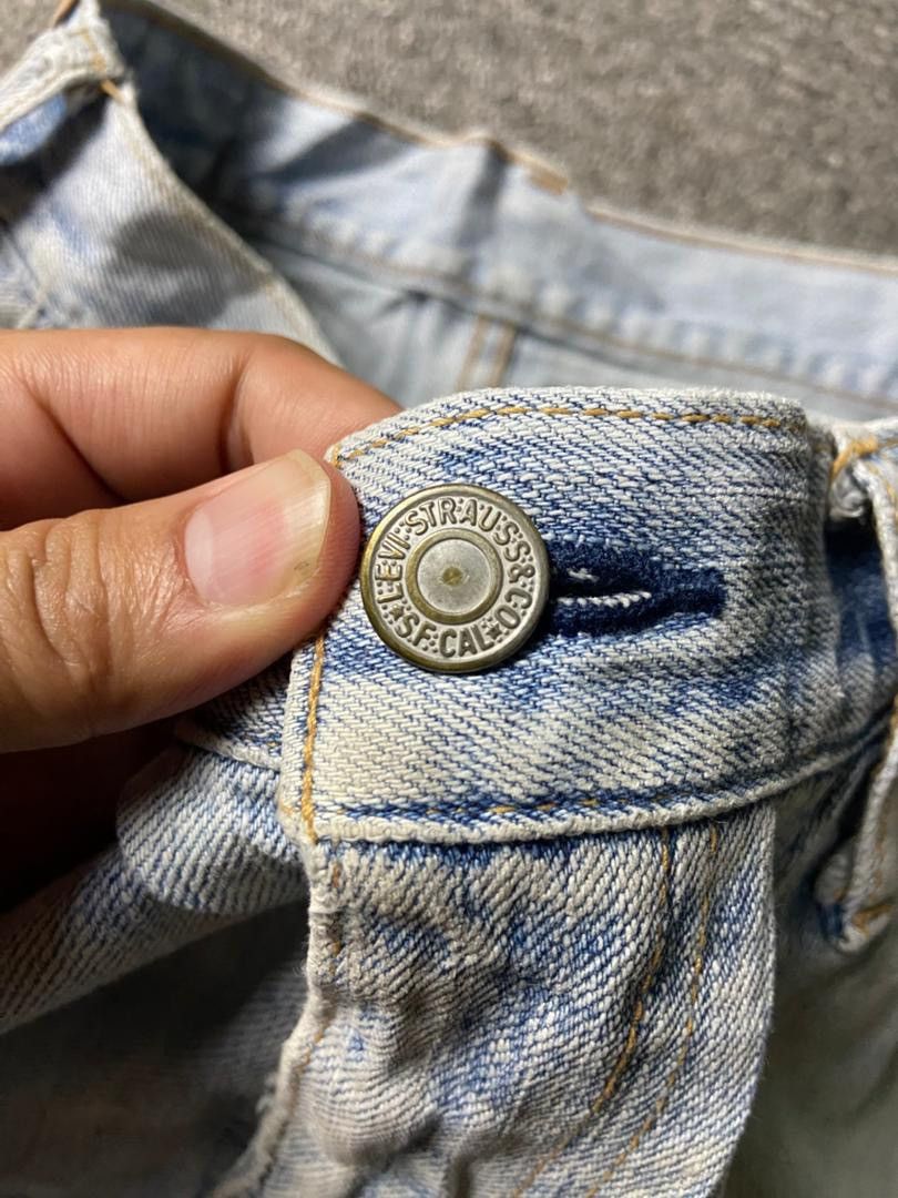 Levi's Levis Strauss Co. Distressed Denim Jeans (157) Size US 32 / EU 48 - 5 Thumbnail