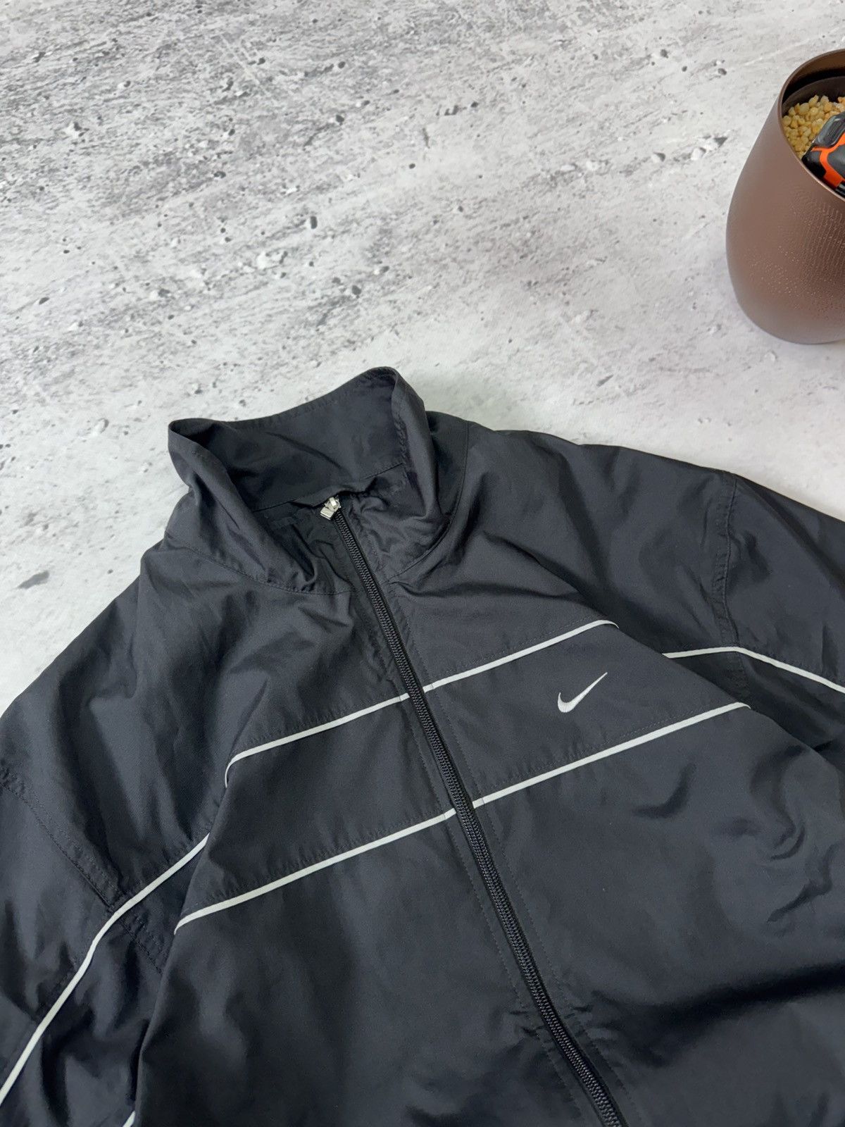 Nike × Vintage NIKE VINTAGE BASIC LOGO OVERSIZE BAGGY LIGHT JACKET Size US L / EU 52-54 / 3 - 6 Thumbnail