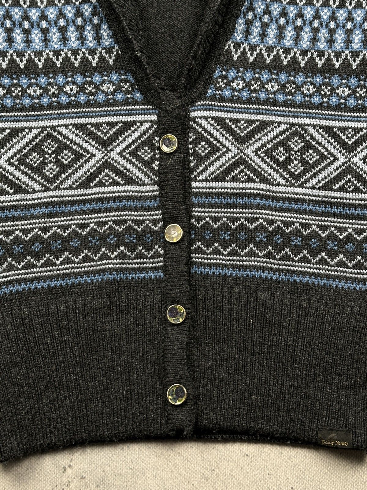 Dale Of Norway Dale Of Norway Vintage Nordic Knit Wool Cardigan Shawl Colar Size M / US 6-8 / IT 42-44 - 7 Thumbnail