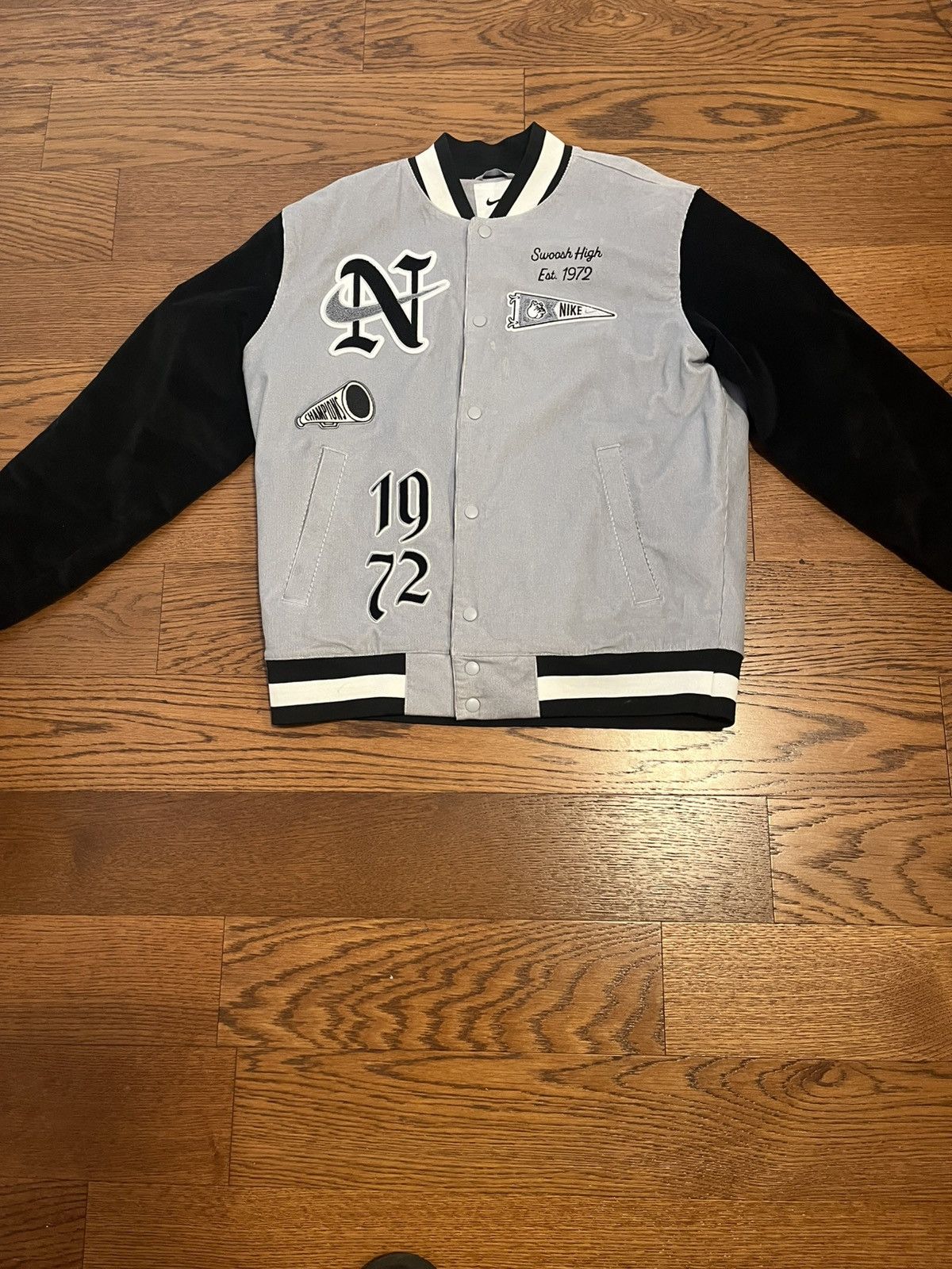 Nike Gray Nike bomber jacket Size US M / EU 48-50 / 2 - 1 Thumbnail