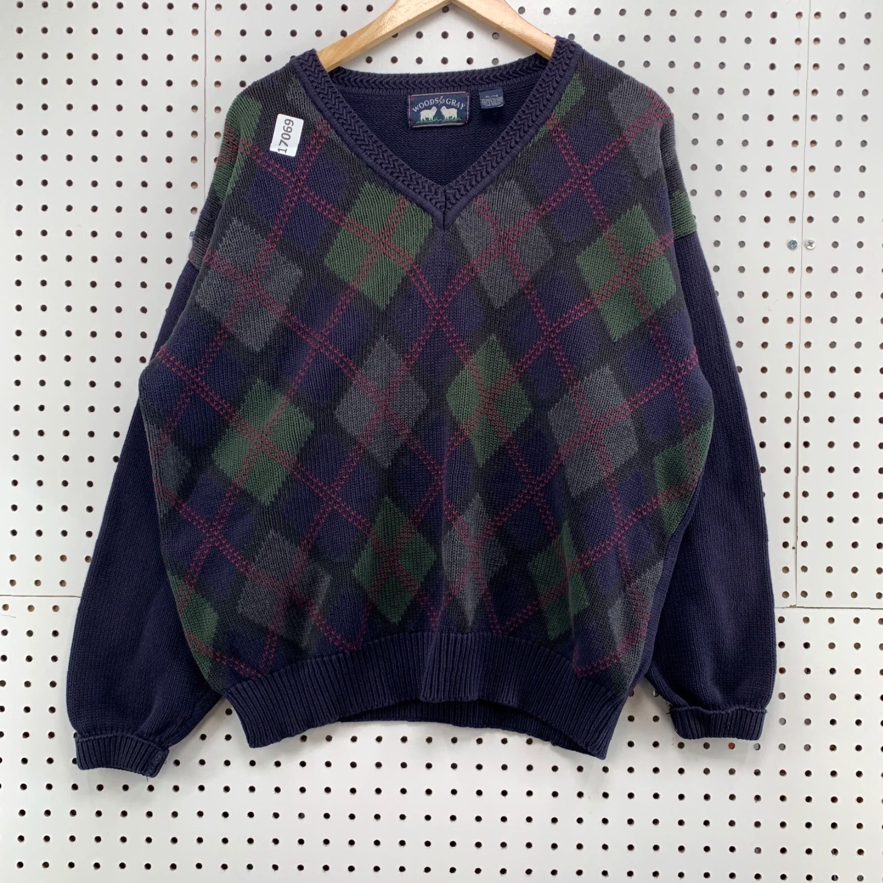 Vintage VINTAGE Woods & Gray Plaid Knit Sweater Mens XL Blue Argyle V-Neck Pullover - Knit Sweater Pattern: Argyle/Diamond Keeps Warm? Size US XL / EU 56 / 4 - 6 Thumbnail