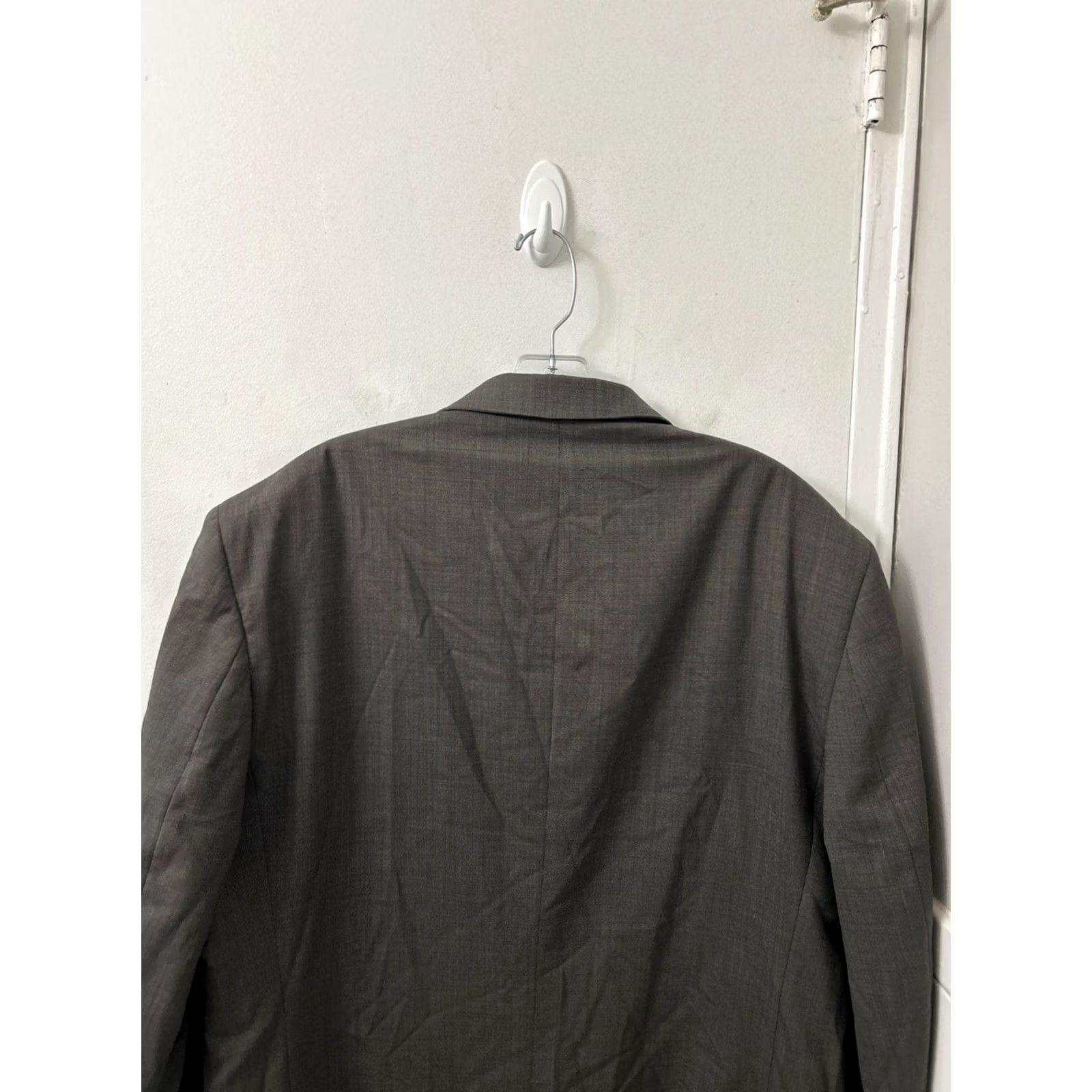 Jos. A. Bank Jos. A. Bank Blazer Mens 46XL Gray Wool 2 Button Sport Coat Jacket notched lapel Single-Breasted Formal Business Vintage? No Size 48R - 7 Thumbnail