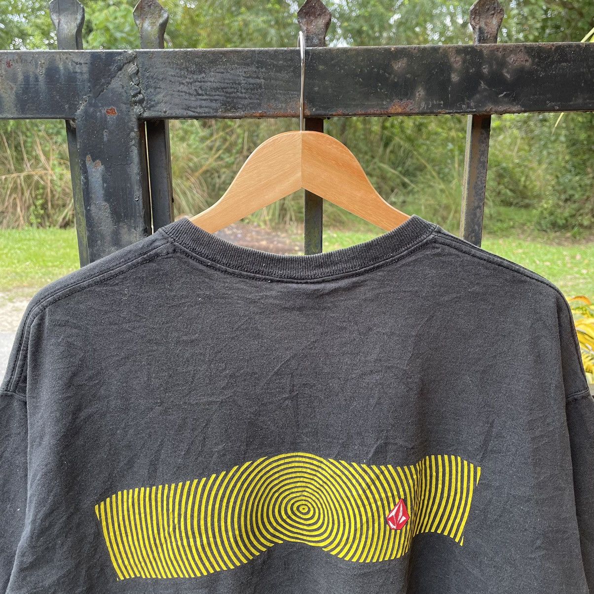 Vintage × Volcom 🔥Vintage 90s Volcom Double Print Skateboard Tee Size US XL / EU 56 / 4 - 4 Thumbnail