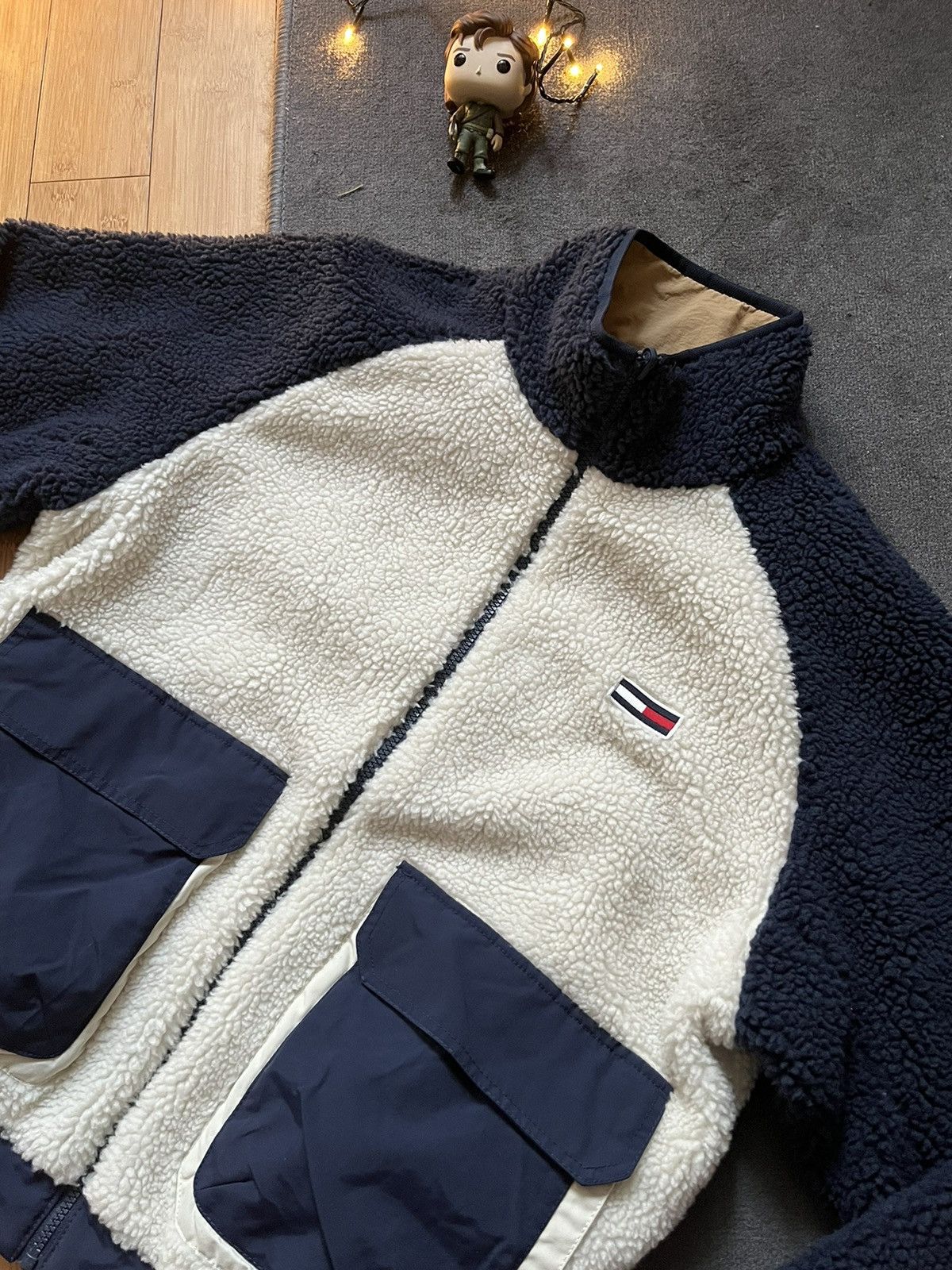 Japanese Brand × Tommy Hilfiger Tommy Hilfiger Reversible Jacket / Sherpa Rare Luxury Size US S / EU 44-46 / 1 - 9 Thumbnail