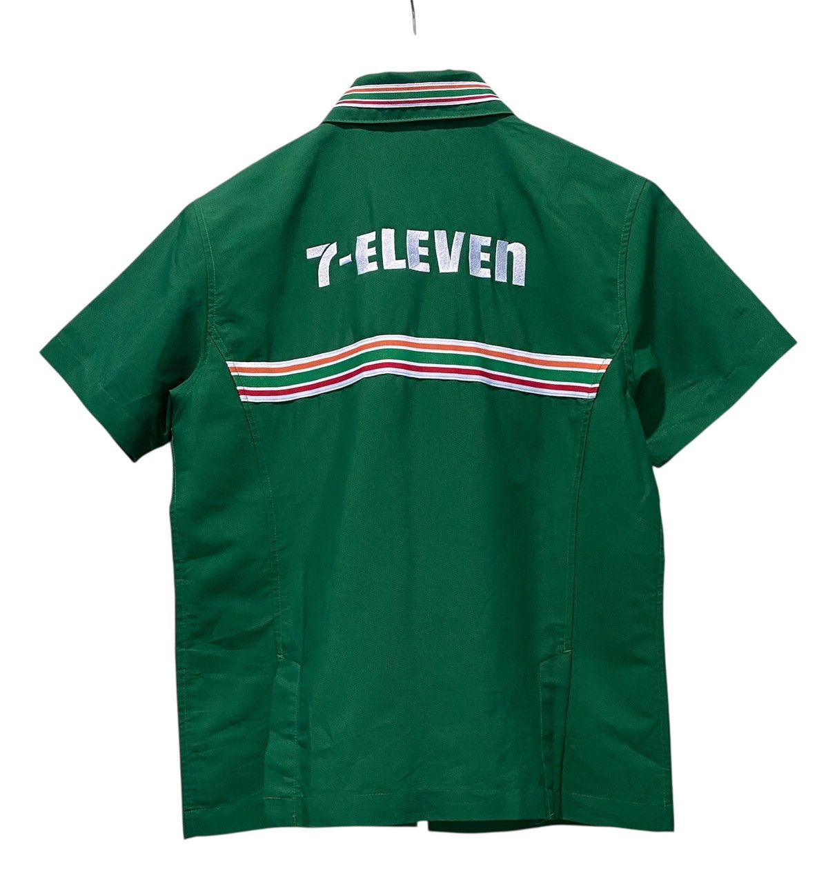 Japanese Brand Vintage 7-Eleven Uniform Workers Collection Shirts Size US S / EU 44-46 / 1 - 2 Thumbnail