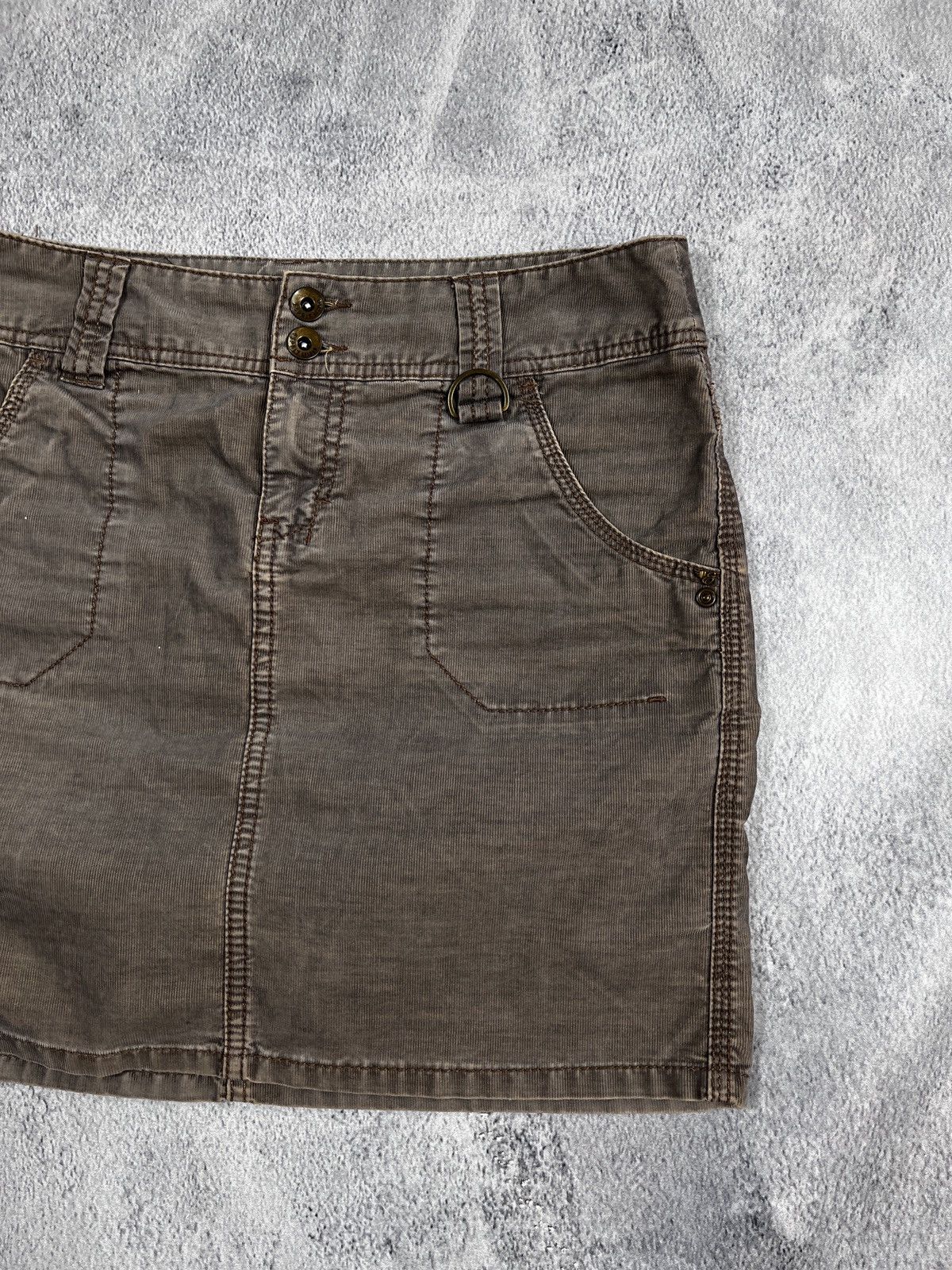 Vintage Vintage Y2K Japanese corduroy style mini skirt streetwear Size 27" / US 4 / IT 40 - 3 Thumbnail