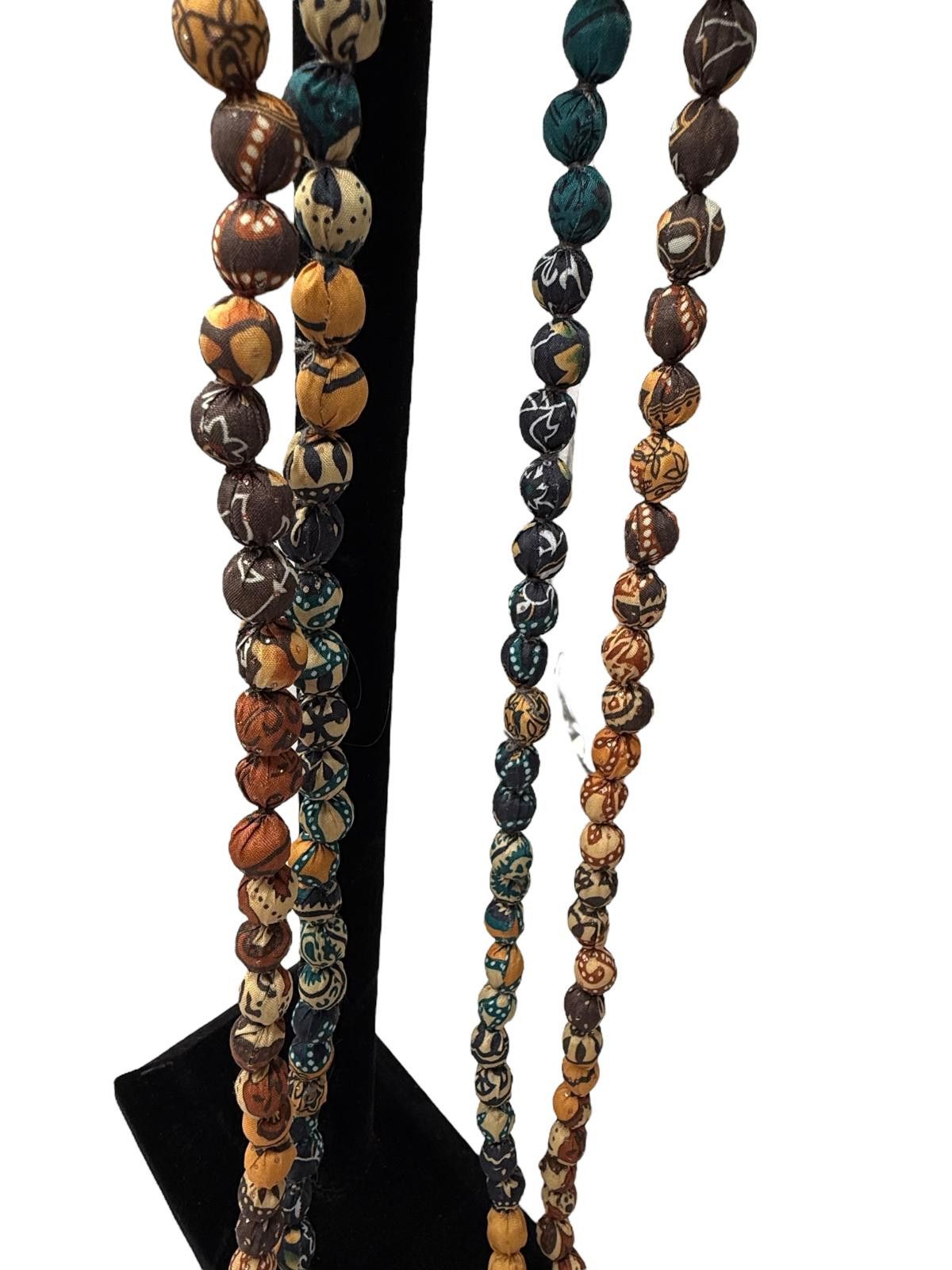 Other 36” Boho Chic Multi-Color Beaded Fabric Necklace Size ONE SIZE - 2 Thumbnail