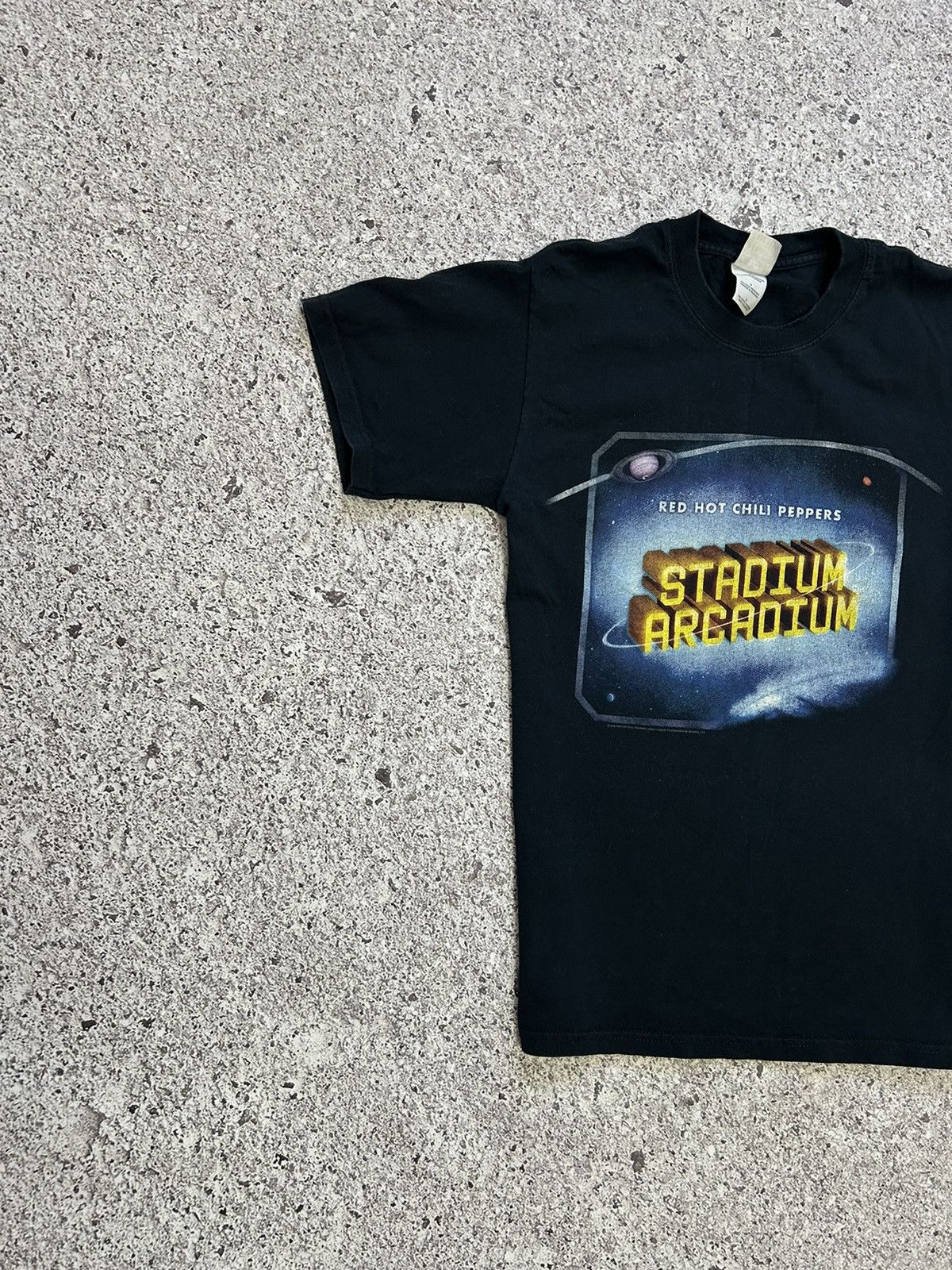 Band Tees × Vintage VTG 2006 Red Hot Chilli Peppers Tour Stadium Arcadium Tee Size US S / EU 44-46 / 1 - 4 Thumbnail