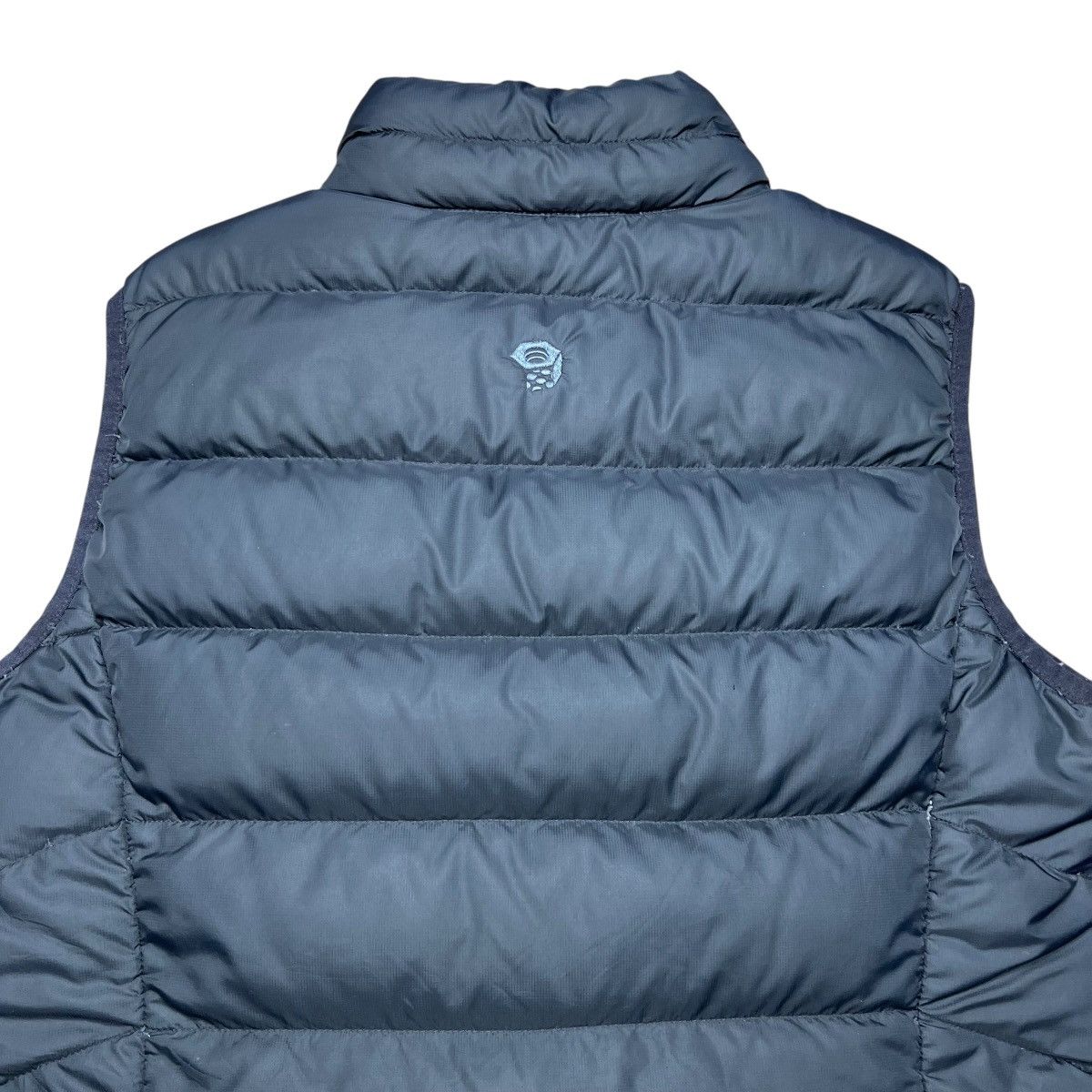 Mountain Hardwear Mountain Hardwear Womens Q Shield 650 Down Zip Up Black Vest Size L / US 10 / IT 46 - 11 Thumbnail