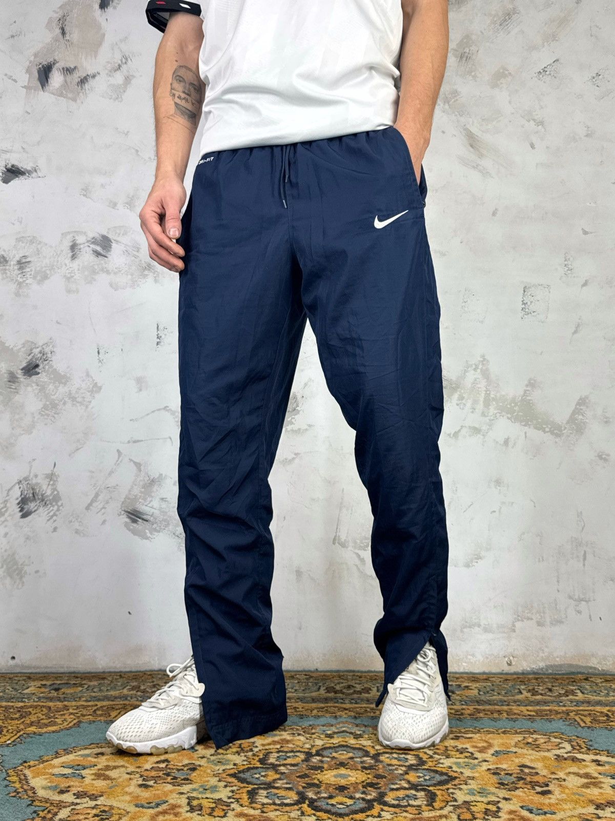 Nike Vintage Nike Dri-Fit Track Pants Size M Size US 30 / EU 46 - 1 Thumbnail