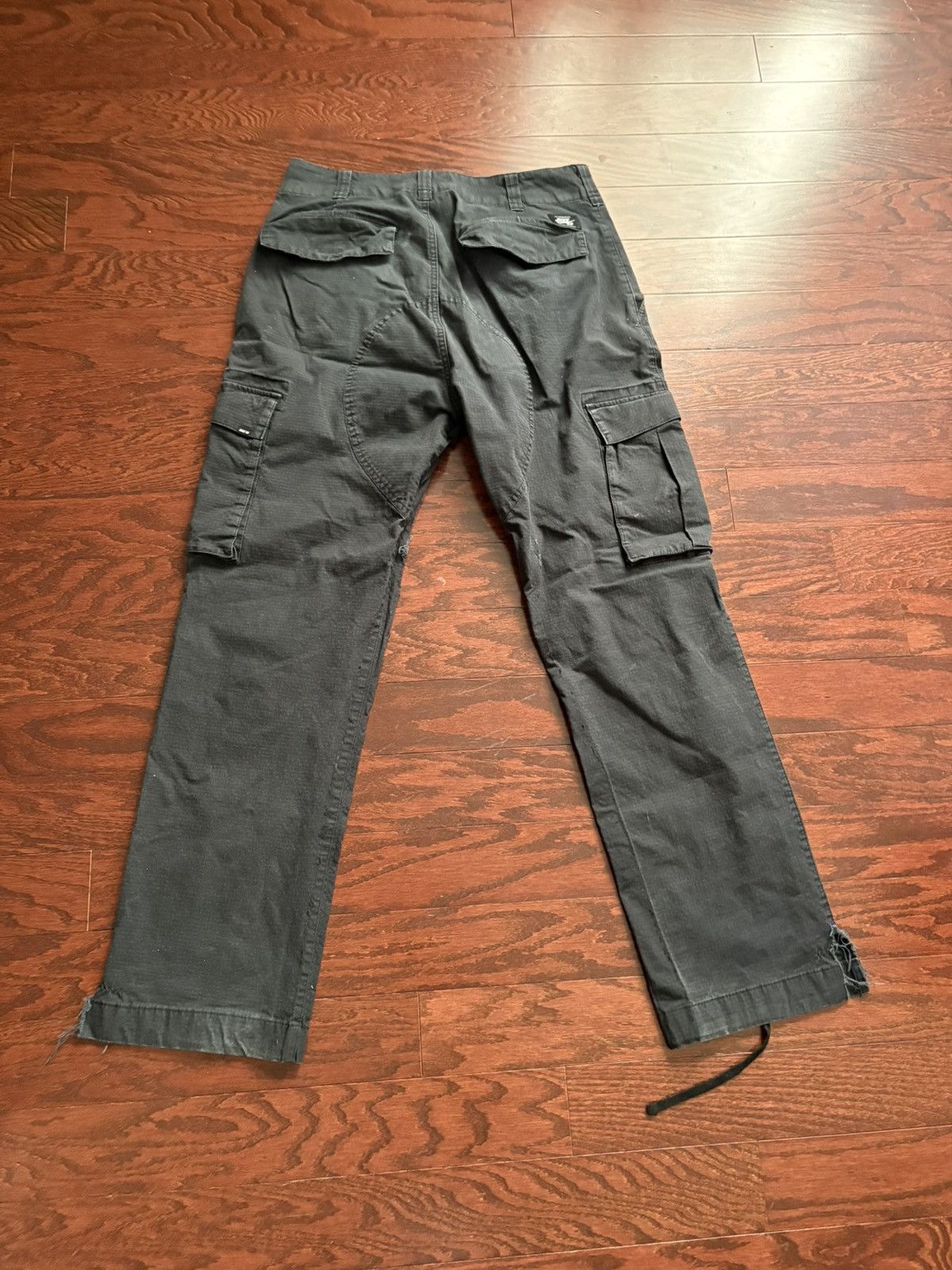 Nike Nike SB Black Grid Cargo Pants Size US 28 / EU 44 - 2 Thumbnail