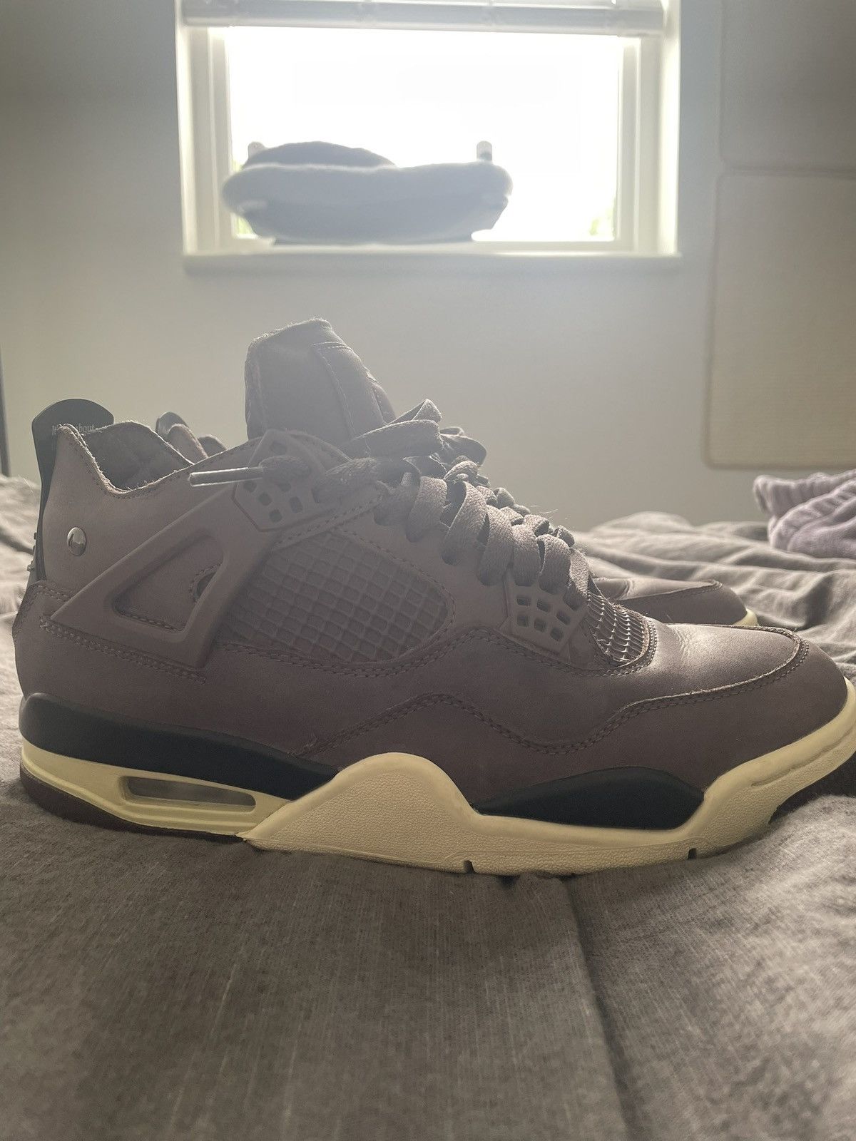 Jordan Brand Air Jordan Maniére Violet Ore 4’s Size US 8.5 / EU 41-42 - 2 Thumbnail