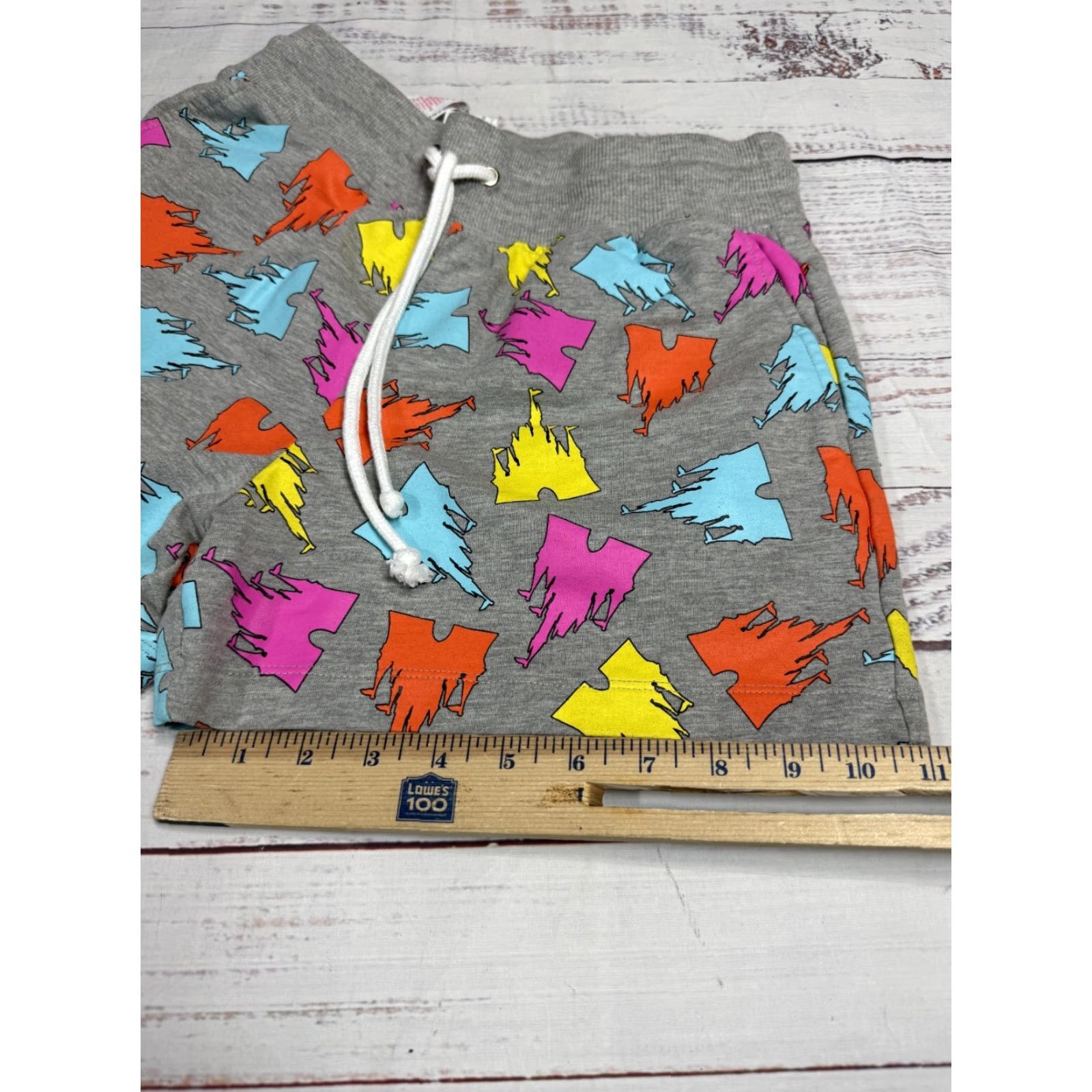 Disney Disney Sweat Shorts Gray Multicolor Drawstring Women S Pull On Size 28" / US 6 / IT 42 - 4 Thumbnail