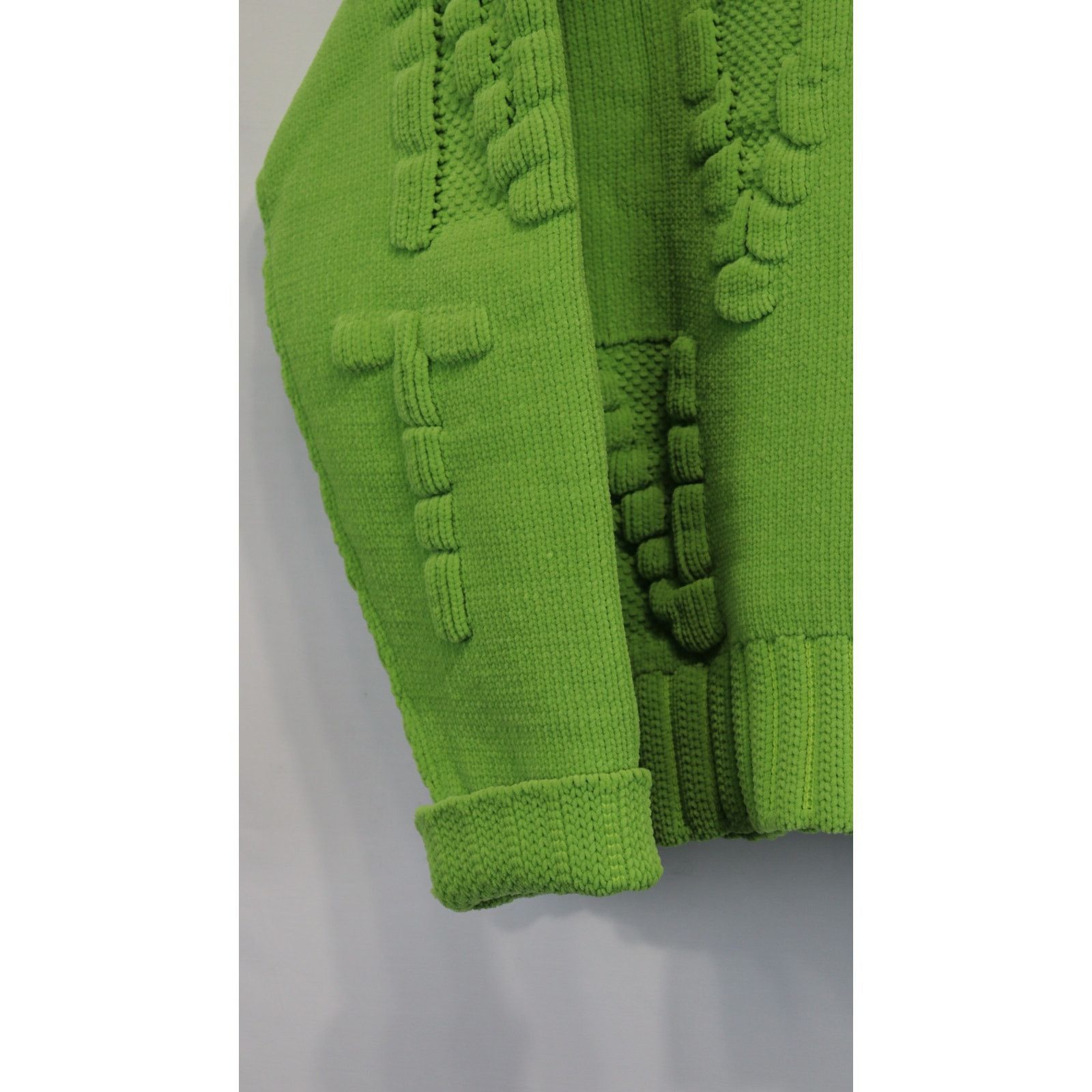 Bottega Veneta o1rshd1 Alphabet Chenille Knitwear Sweater in Green Size US S / EU 44-46 / 1 - 16 Thumbnail