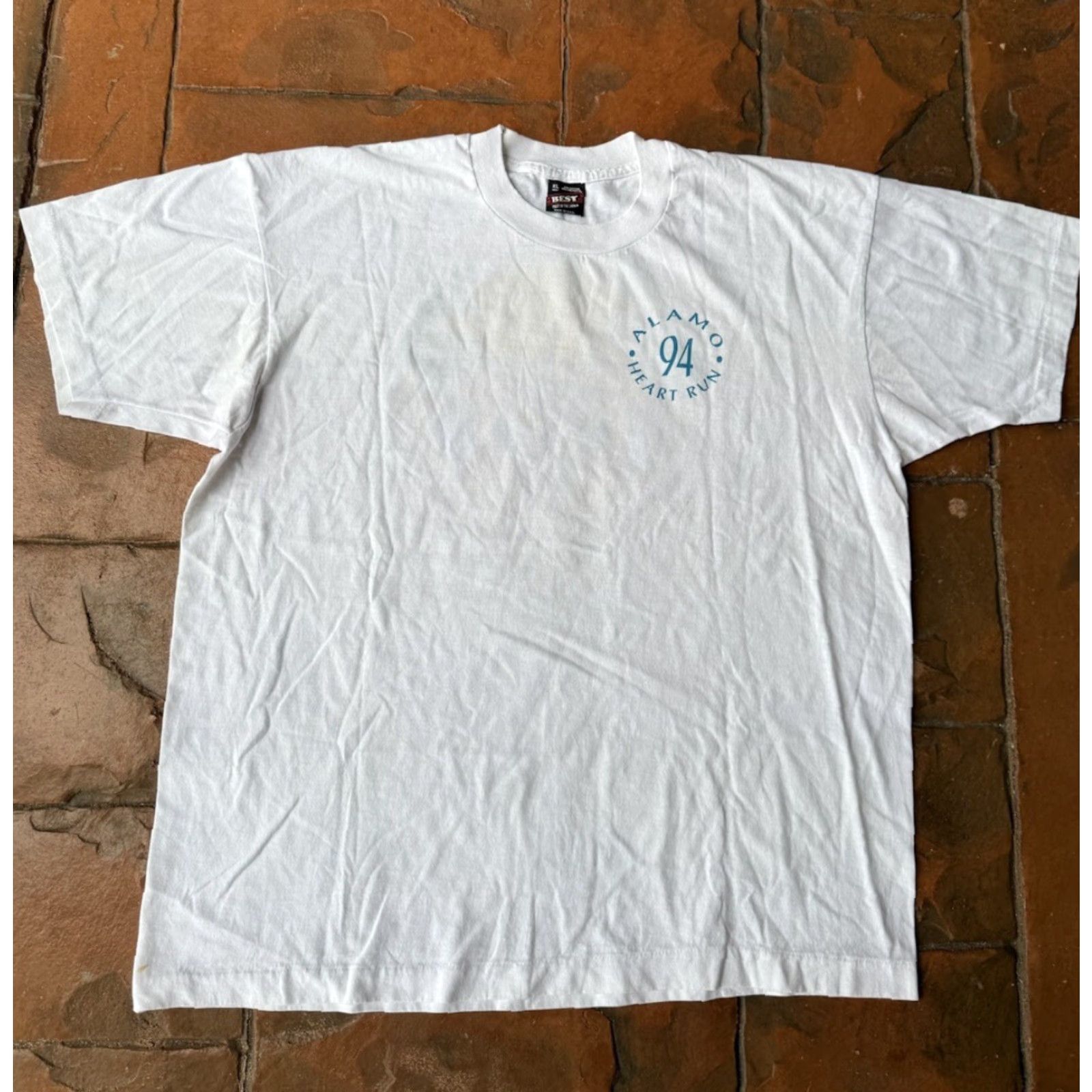 Fruit Of The Loom VINTAGE 90s Alamo Heart Run Marathon T-Shirt XL Graphic Print Cotton 50/50 Short Sleeve Crew Neck Men 90s Theme Size US XL / EU 56 / 4 - 2 Thumbnail