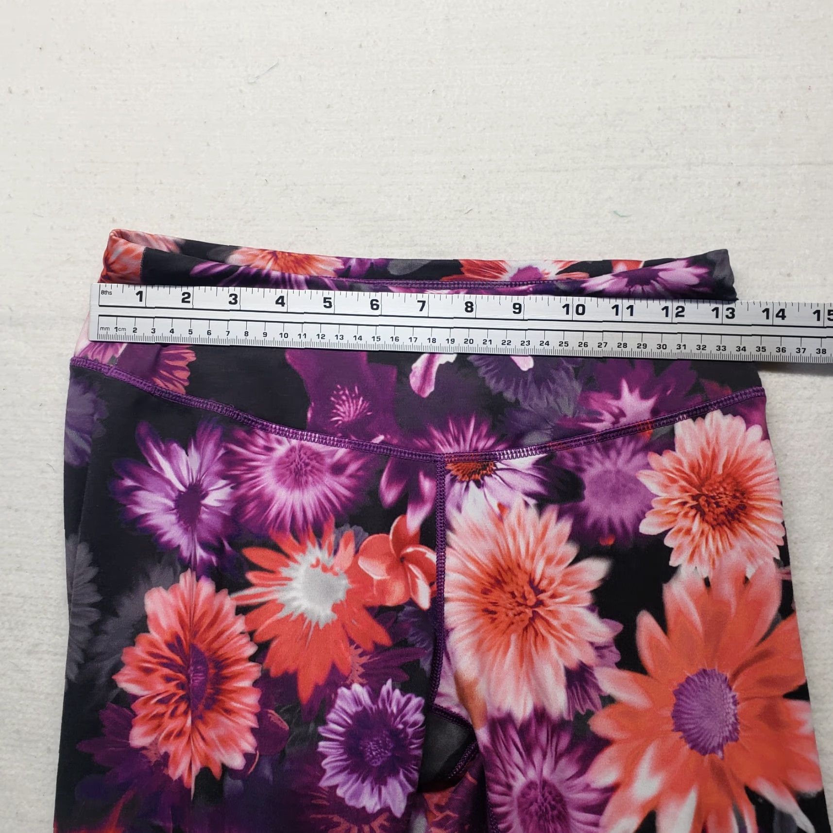 Reebok Reebok Leggings Women's L Purple Floral Athletic Pull On Elastic Waist Size L Activewear Size 36" / US 14 / IT 50 - 3 Thumbnail