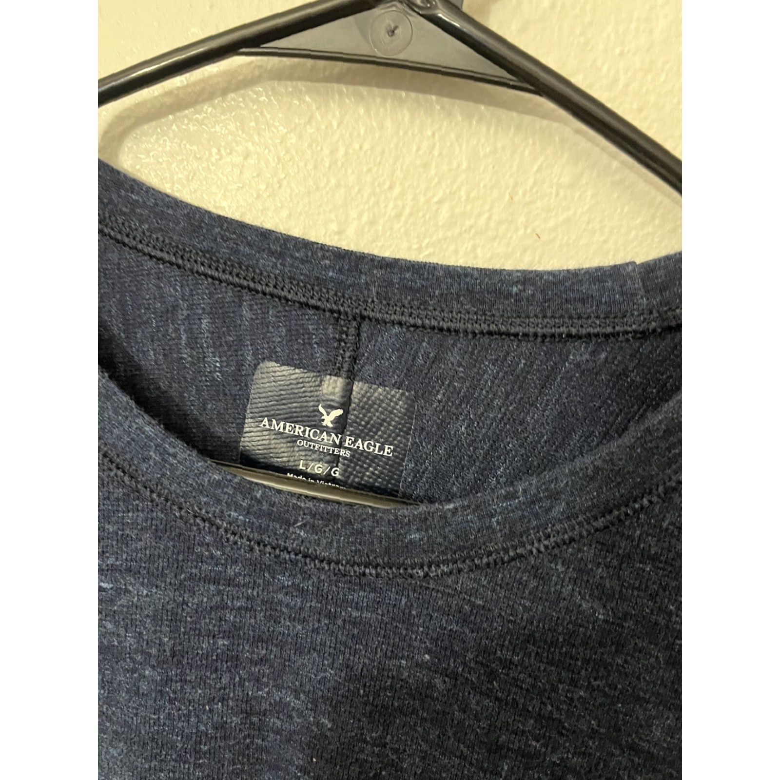 American Eagle Outfitters VINTAGE American Eagle Crew Neck Sweater Men’s Long Sleeve Size L Navy Blue Cotton Lightweight Size US L / EU 52-54 / 3 - 2 Thumbnail