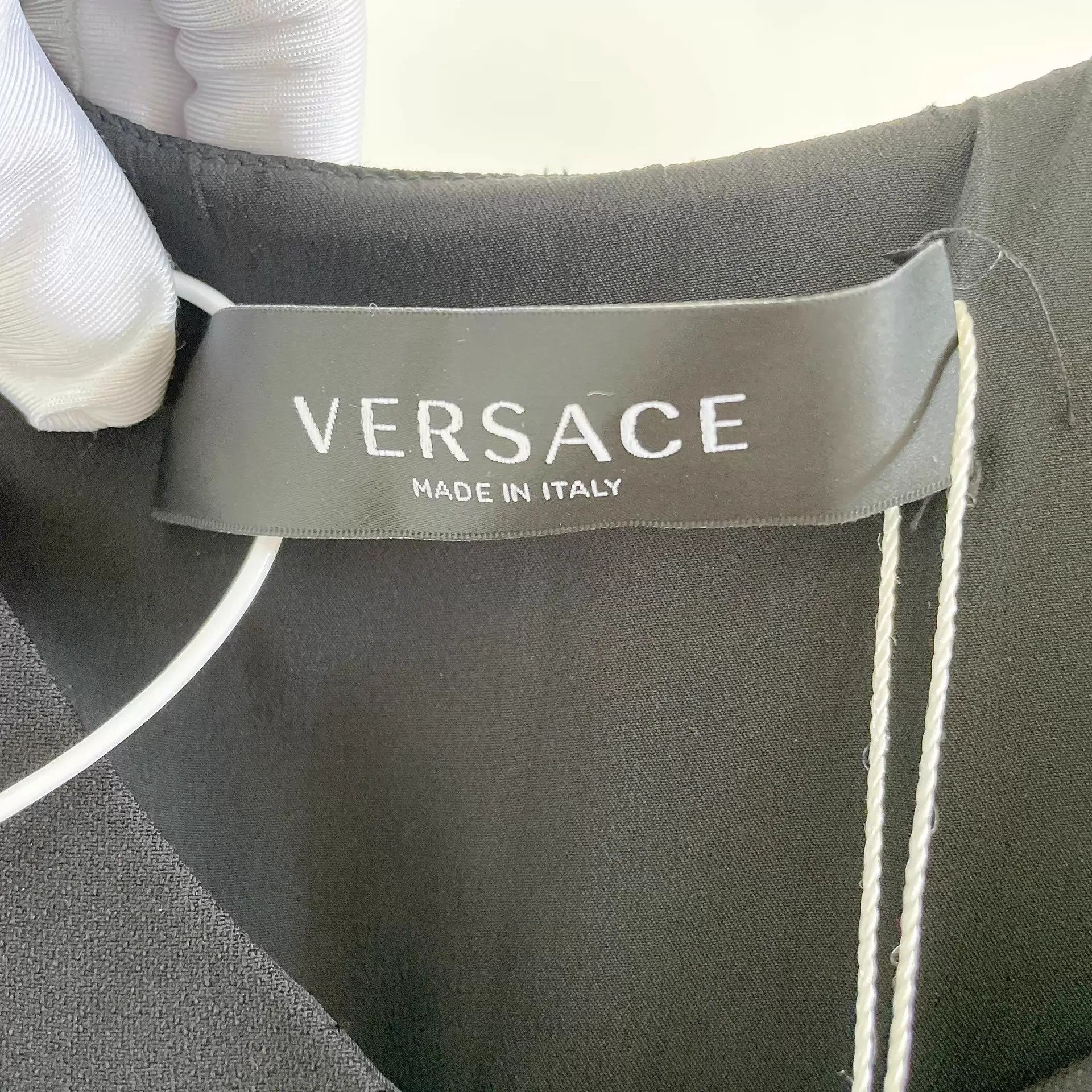 Versace Versace black sleeveless dress size 44 Size M / US 6-8 / IT 42-44 - 7 Thumbnail