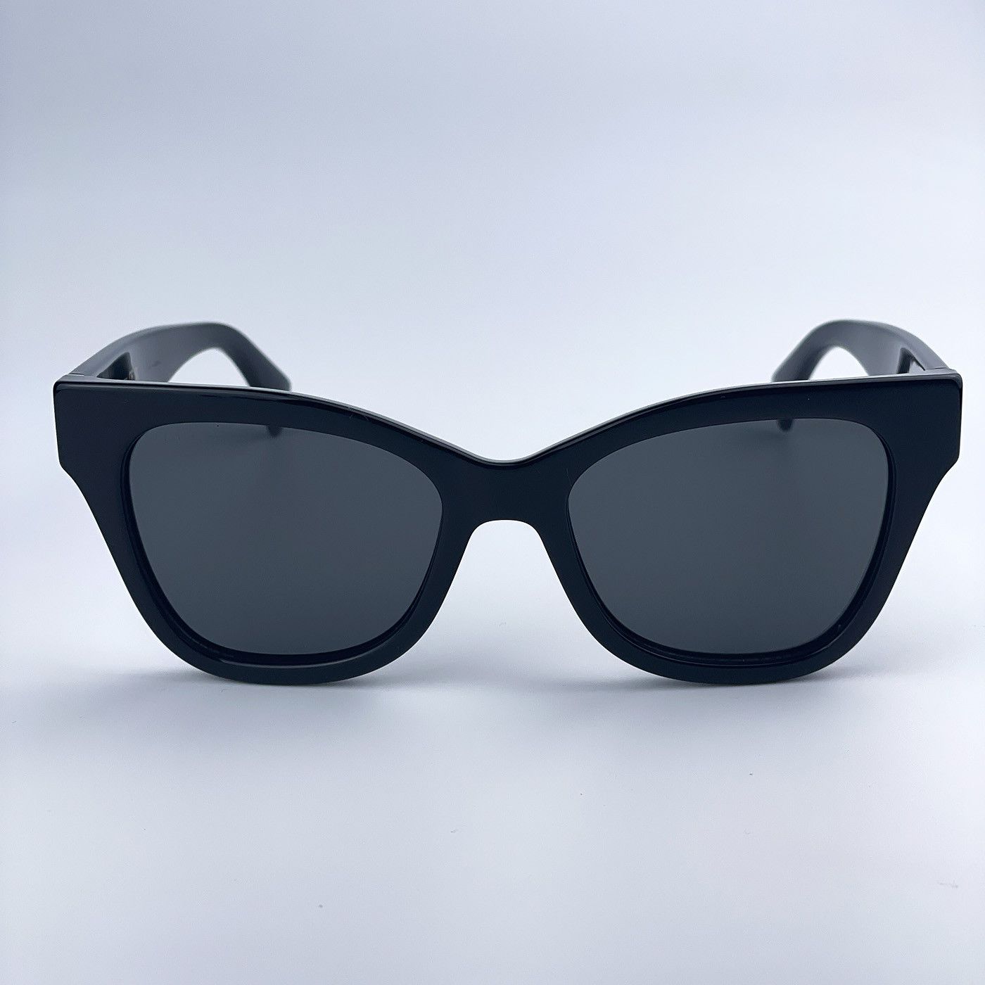 Gucci NEW Gucci GG1133S 001 Black Grey Cat Eye Women Sunglasses Size ONE SIZE - 3 Thumbnail