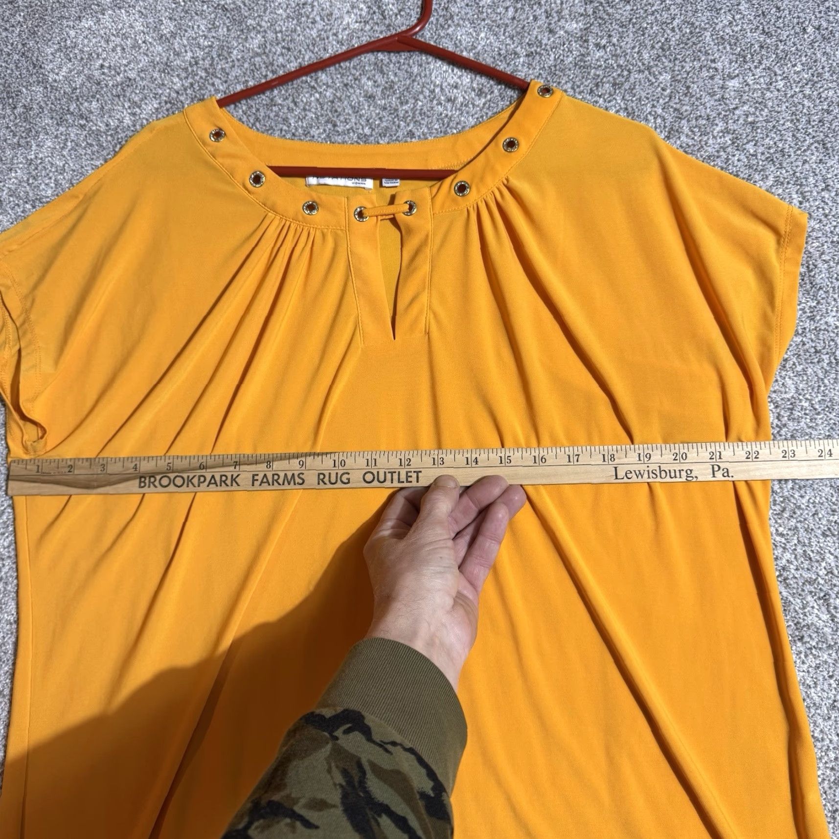 Vintage Notations Top Women 2X Plus Grommet Detail Boho Earthy Lagenlook Stretch Casual Shirt Womens 2X Yellow Cap Sleeve Round Neck Pullover Blouse Bohemian Size XXL / US 16-18 / IT 52-54 - 3 Thumbnail