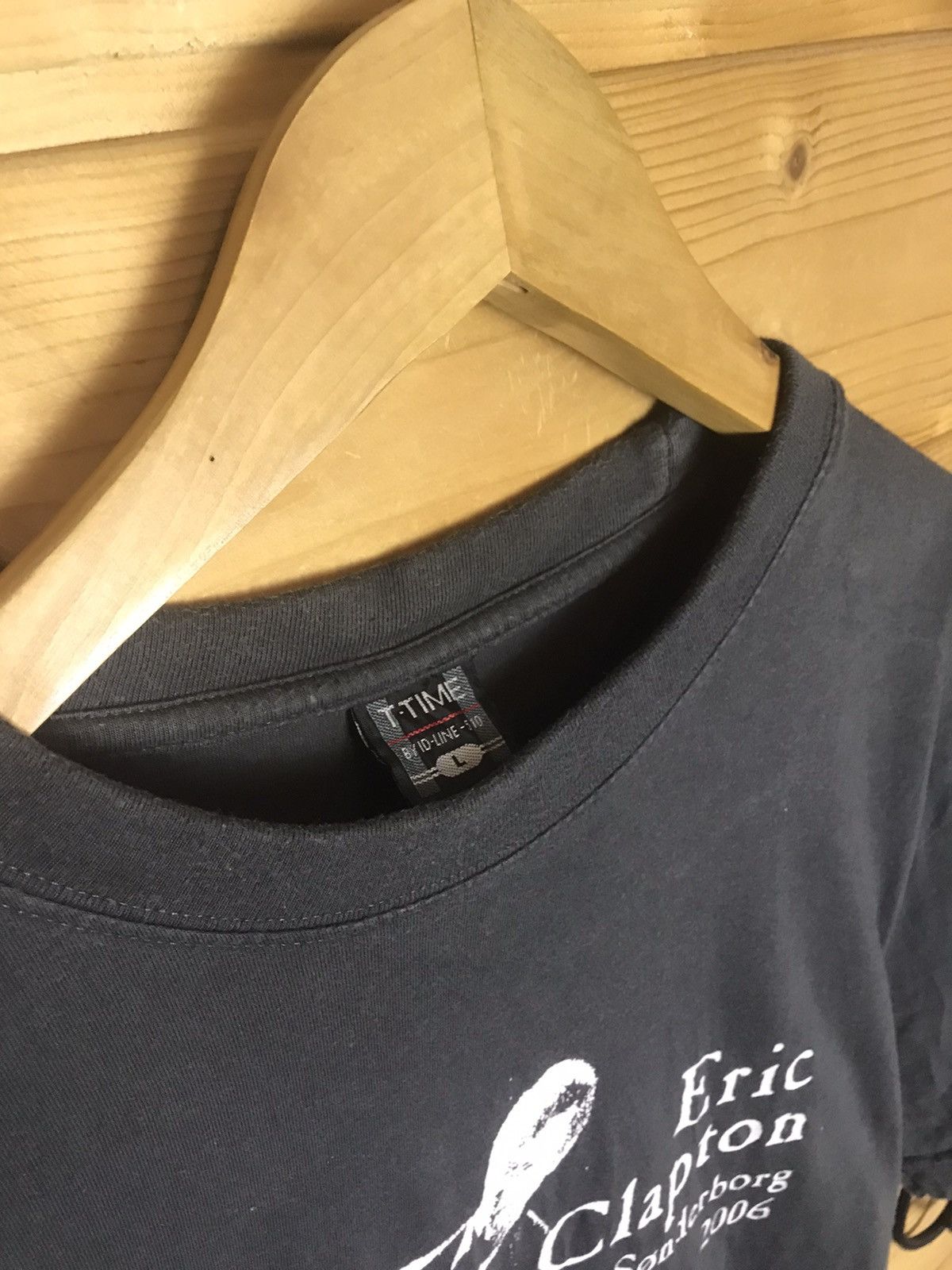 Band Tees Vintage Eric Clapton Sonderborg 2006 tour t-shirt Size US L / EU 52-54 / 3 - 6 Thumbnail
