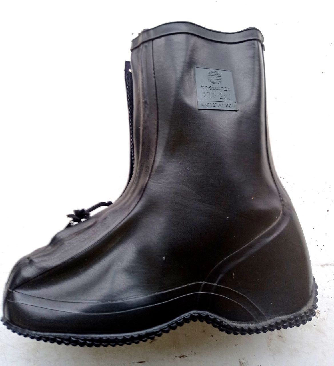 image of Vintage 90's Combat Waterproof Boots in Black, Men's (Size 9.5)