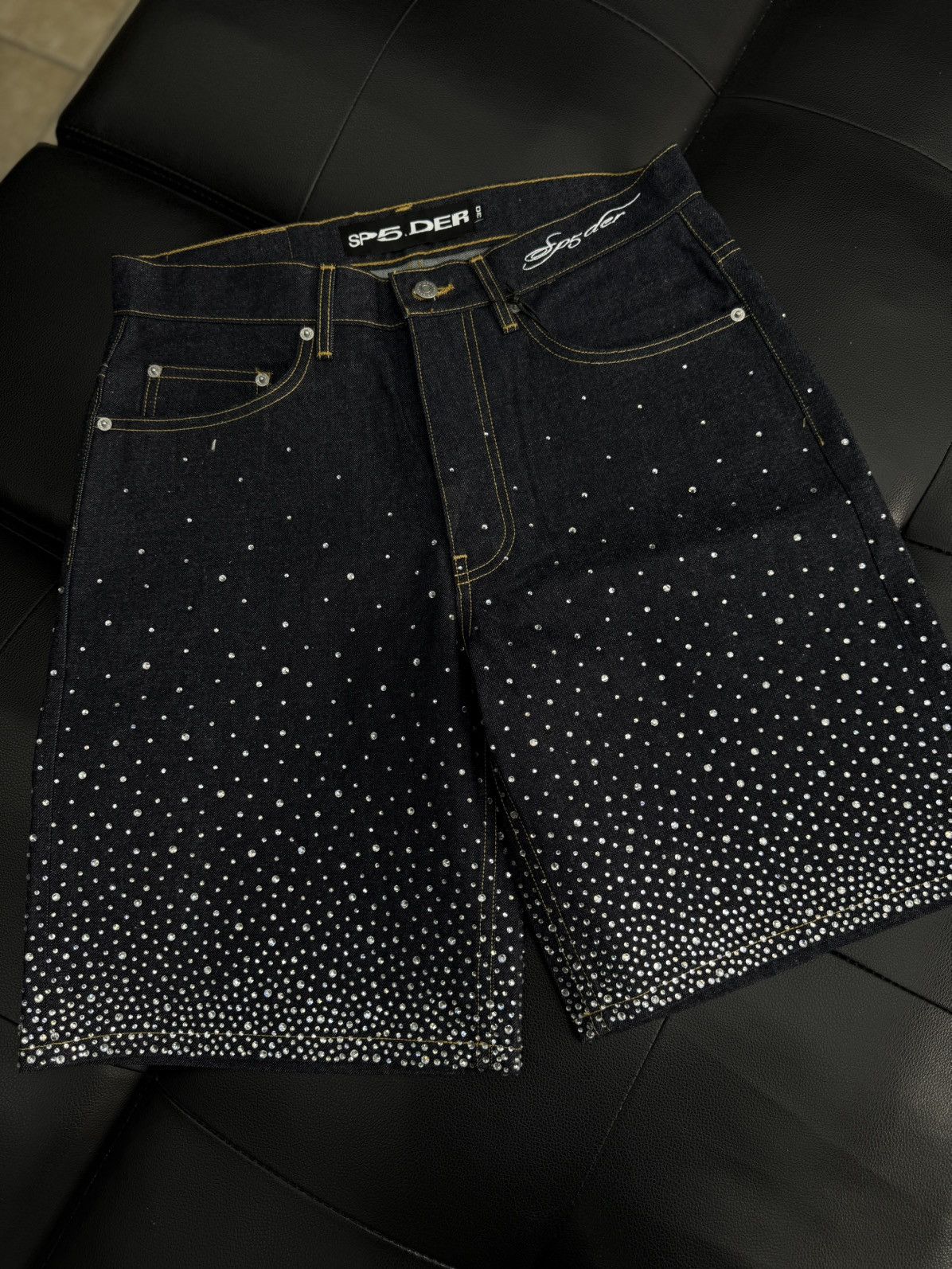 Sp5der Sp5der Rhinestone Crystal Jean Shorts Size (30) NEW Size US 30 / EU 46 - 4 Thumbnail