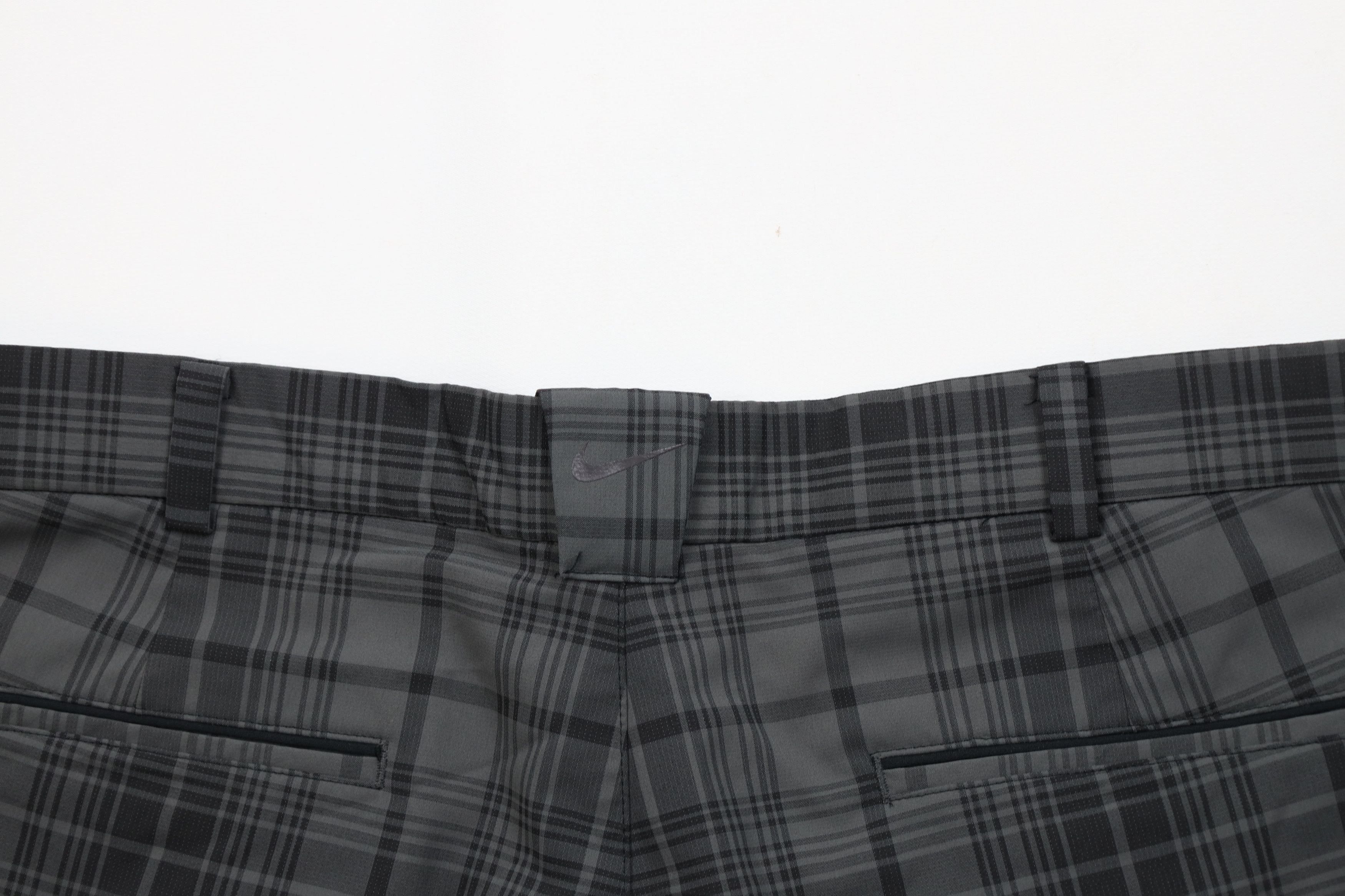 Nike Nike Golf Front Dri-Fit Golfing Chino Shorts Gray Plaid Size US 34 / EU 50 - 9 Thumbnail