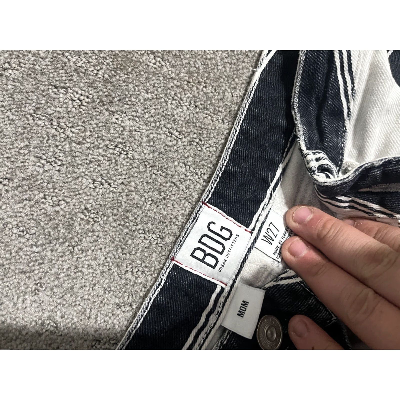 Bdg BDG Jeans Women's Mom Style Regular Denim 5-Pocket Black White Striped Cotton High Rise Tapered Leg Size 27 Adult Women Size 27" / US 4 / IT 40 - 7 Thumbnail