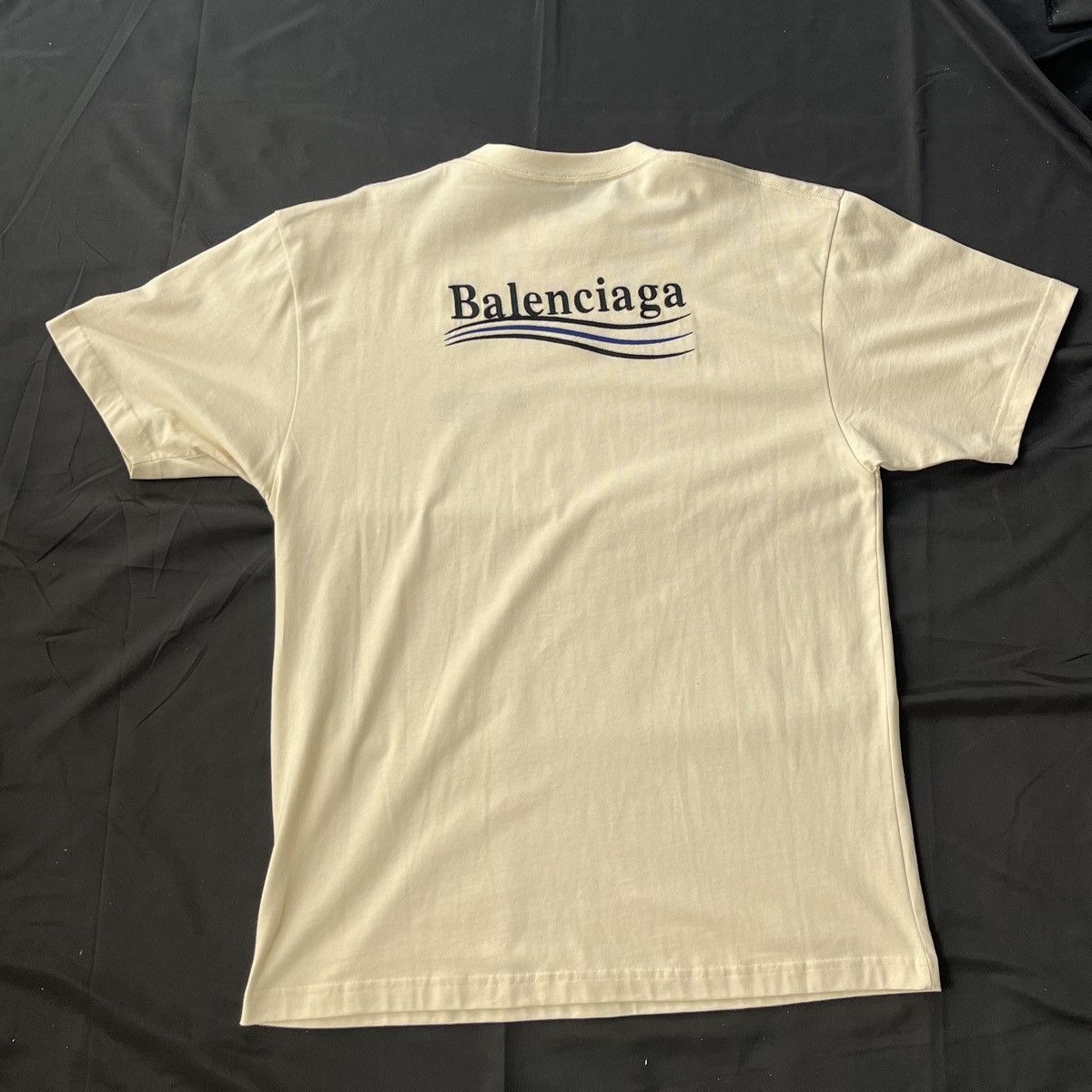 Balenciaga Balenciaga Political Campaign Logo Beige T-Shirt Size US XS / EU 42 / 0 - 2 Thumbnail