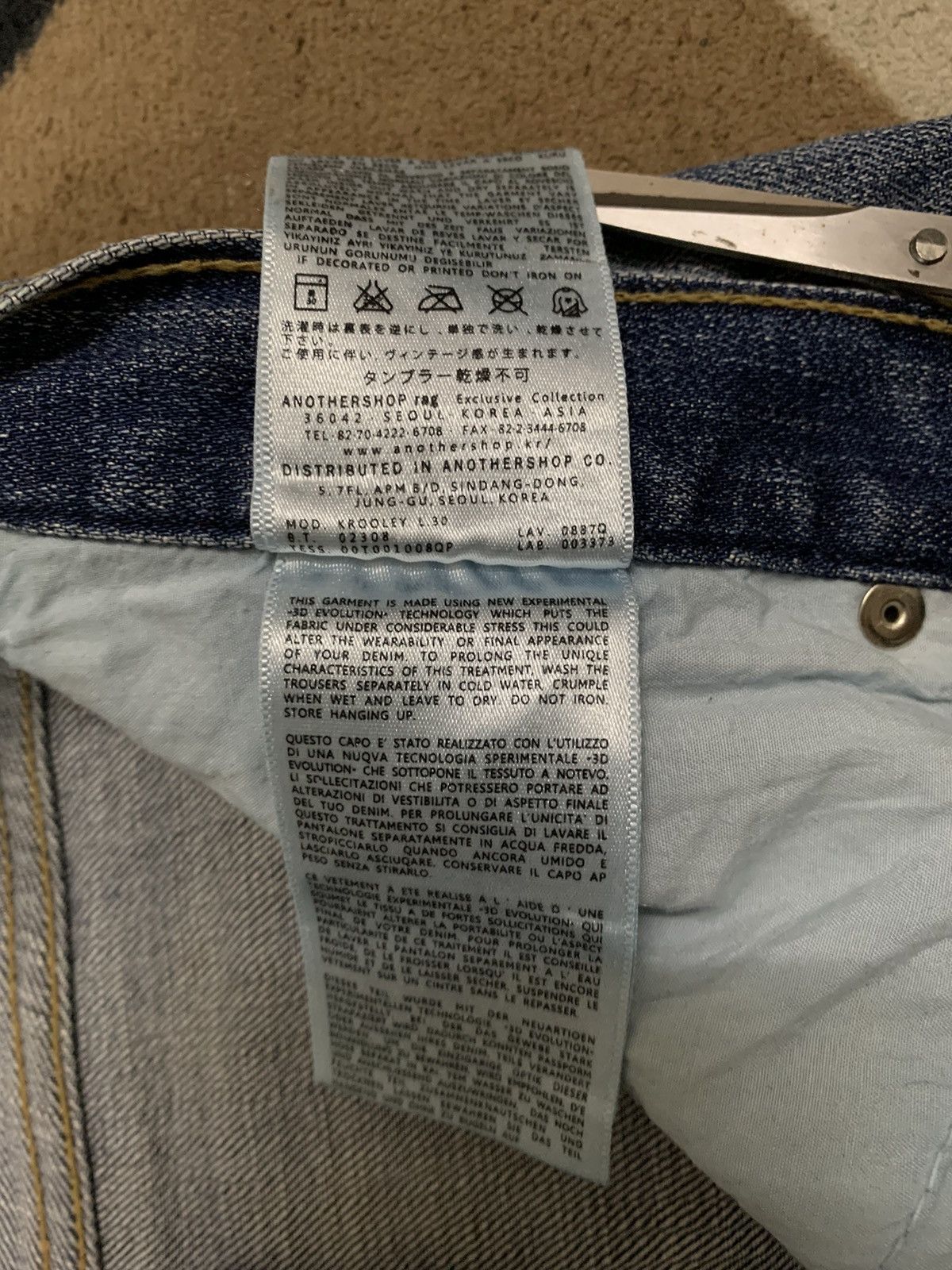 KMRii Vintage Japanese Brand Blue Washed Splatter Distressed Jeans Size US 32 / EU 48 - 22 Thumbnail