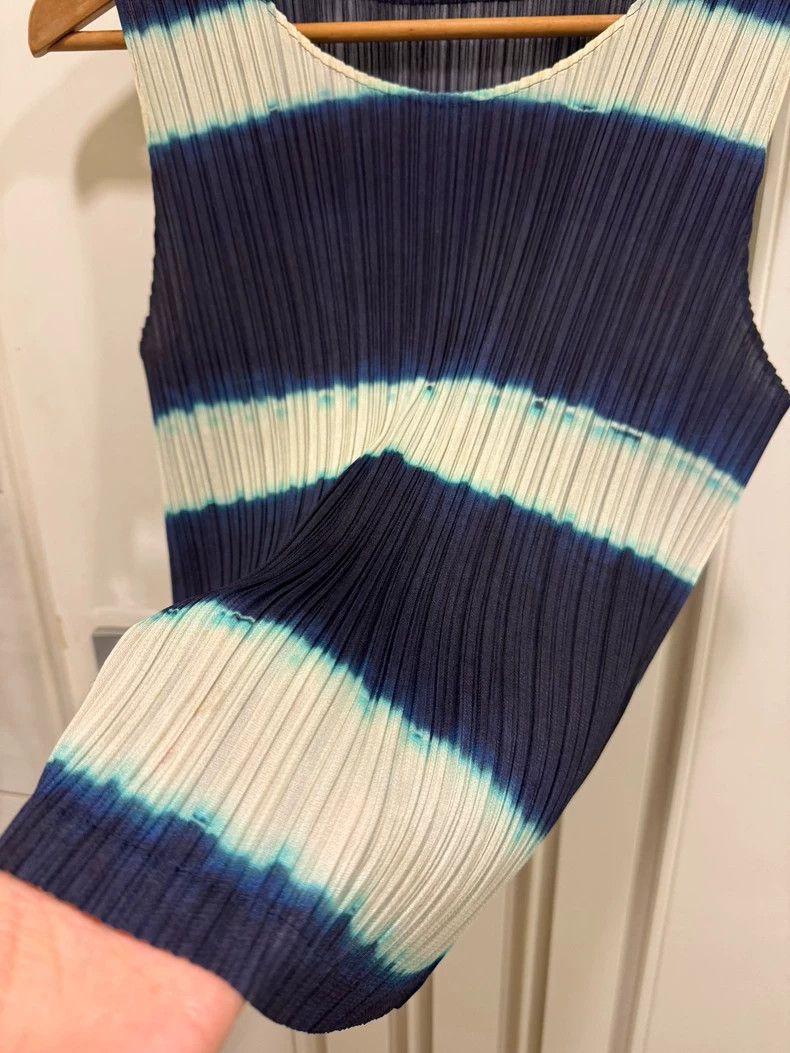 Issey Miyake Issey Miyake size:3 Black and white vest Size XS / US 0-2 / IT 36-38 - 6 Thumbnail
