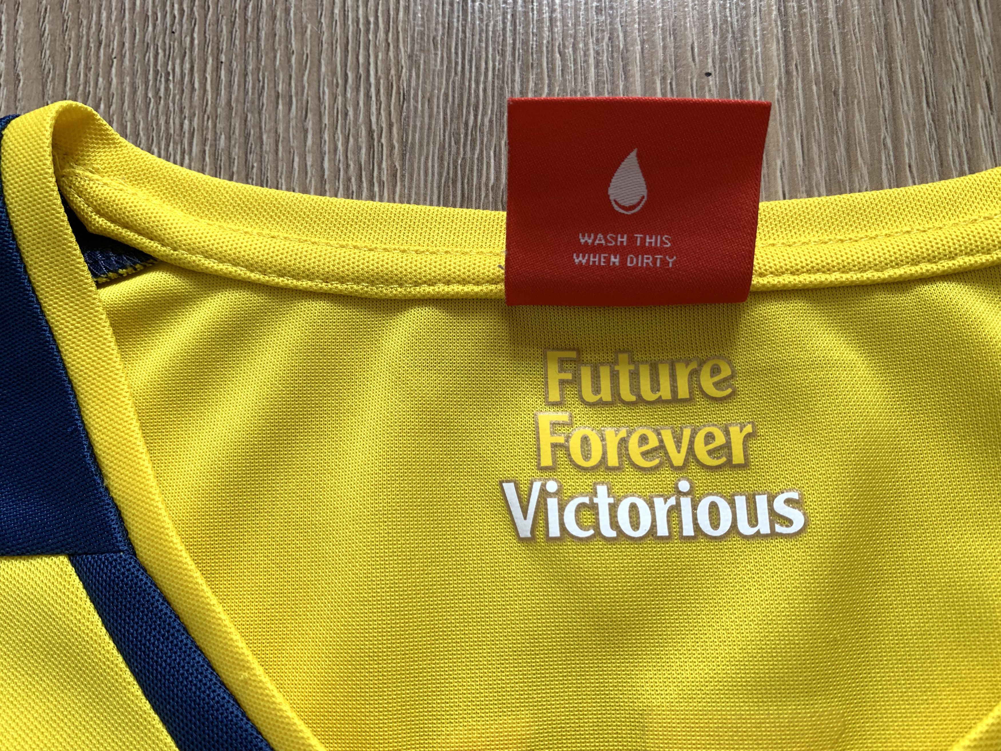 Puma × Vintage Vintage Puma Arsenal Away Shirt #17 Alexis Sánchez Size US XL / EU 56 / 4 - 12 Thumbnail