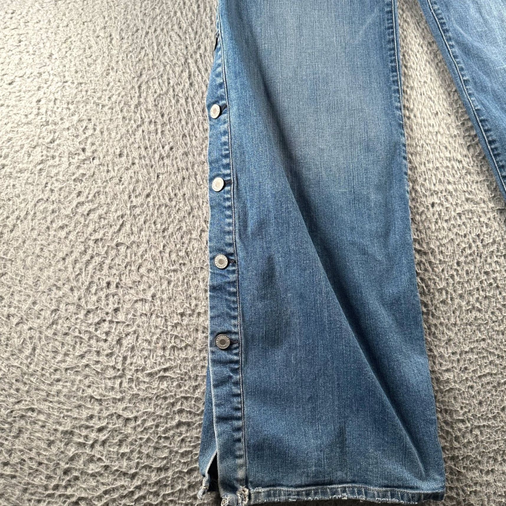 Nili Lotan **Womens Nili Lotan Blue Jean 30 Mid Rise Wide Leg Snap Side Button** User: **Nili Lotan Blue Jeans Womens 30 Mid Rise Wide Leg Snap Side Button** Size 30" / US 8 / IT 44 - 5 Thumbnail