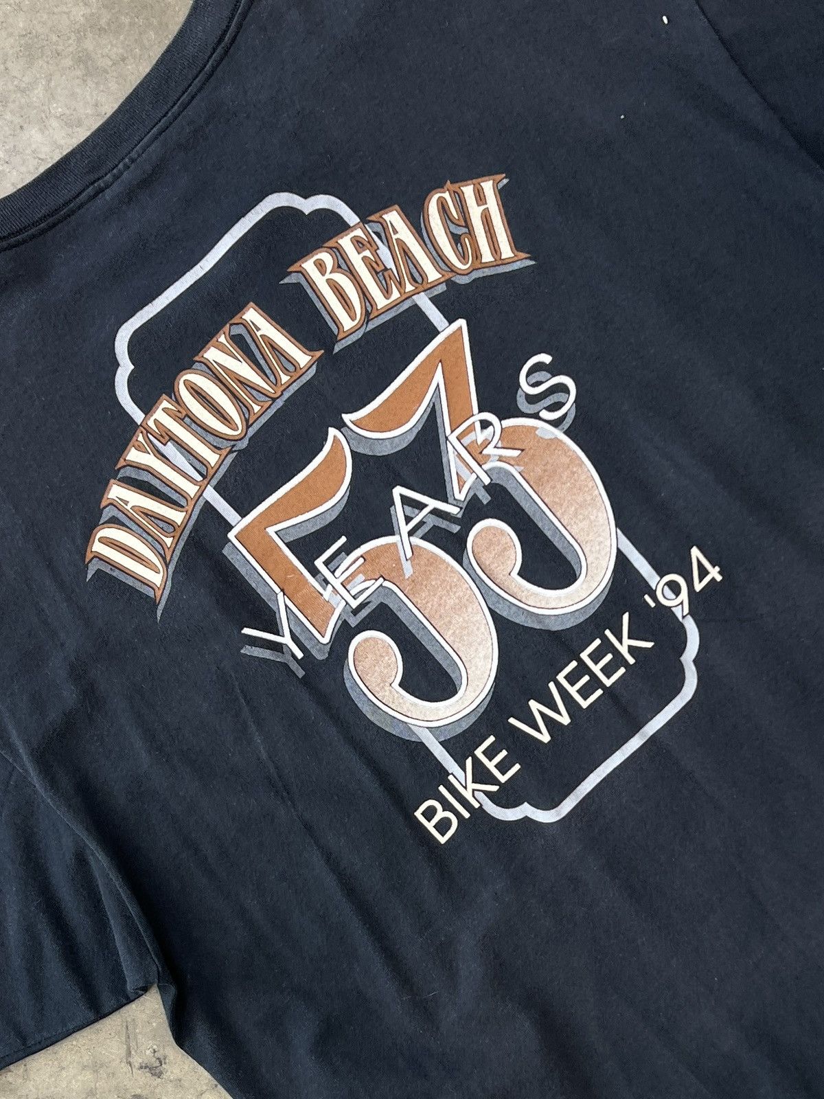 Harley Davidson Vintage 3D Emblem 1992 Survivors Motorcycle Wolf Tee XXL Size US XXL / EU 58 / 5 - 4 Thumbnail