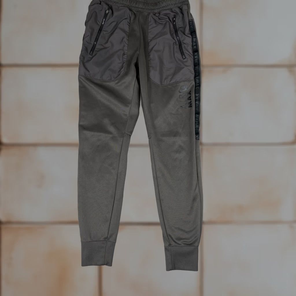 Nike Item Specifications: Brand: Nike Size US 29 - 1 Thumbnail