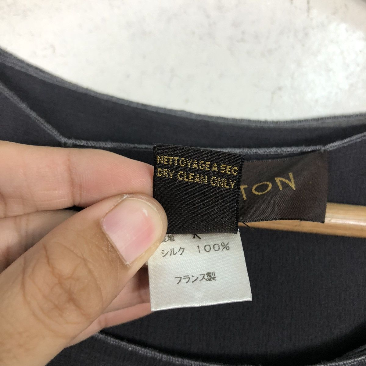 Louis Vuitton 🔥SILK MID-LENGTH DRESS LOUIS VUITTON METALLIC Size XS / US 0-2 / IT 36-38 - 23 Thumbnail