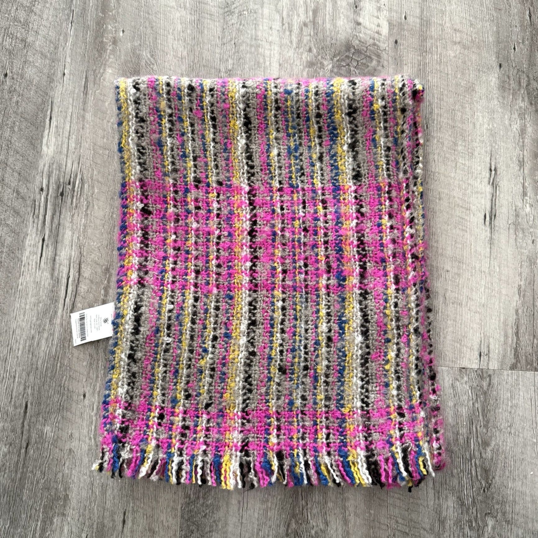 Vintage harvé benard Knit Scarf Womens One Size Fringe Pink Gray Woven Boho NEW Size ONE SIZE - 3 Thumbnail