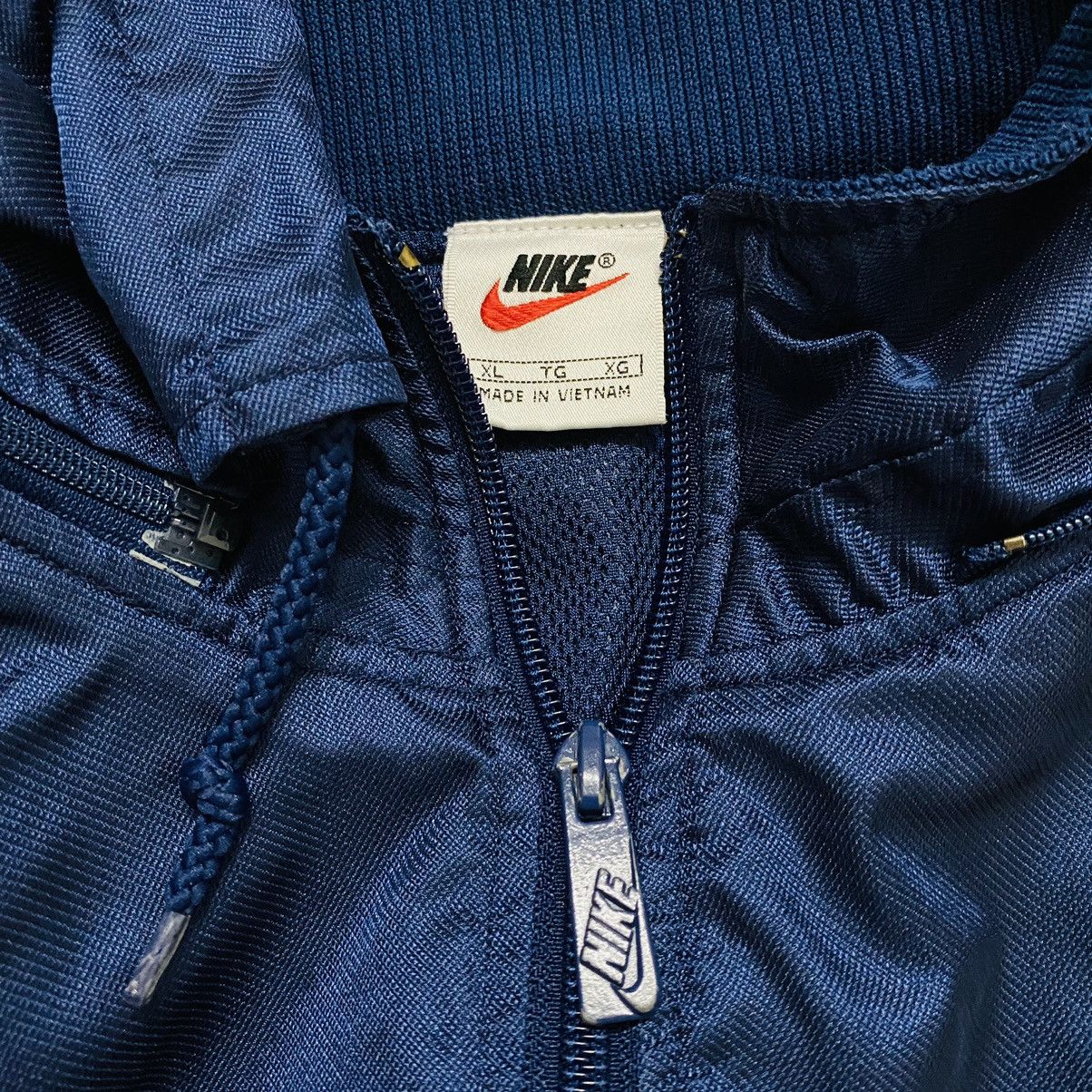 Nike Vintage nike hoodie jacket windbreaker Size US XL / EU 56 / 4 - 8 Thumbnail