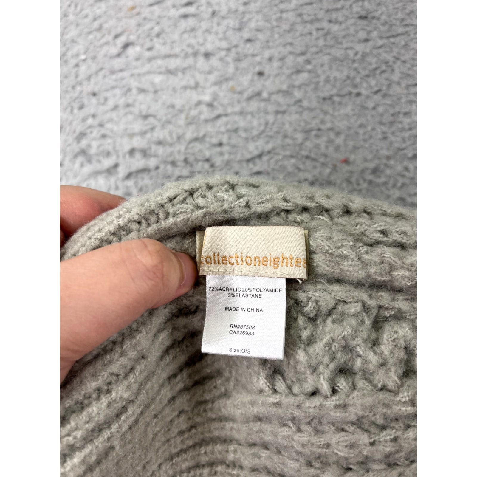 Vintage Collection 18 Beanie Womens One Size Gray Cable Knit Acrylic Blend Ski Pom Toque Size ONE SIZE - 6 Thumbnail