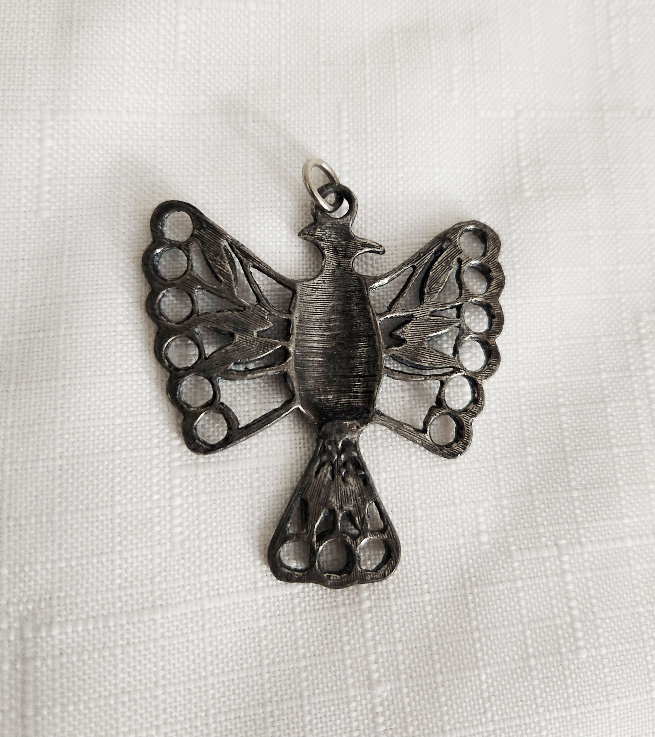 Vintage Pewter Pendant Showing an Eagle Accent Needlepoint Turquoise Size ONE SIZE - 2 Thumbnail