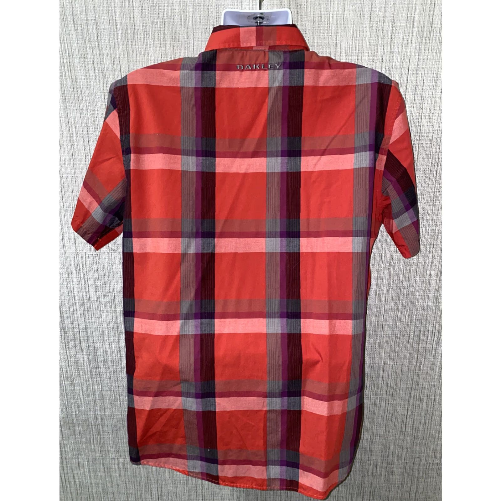 Oakley Oakley Mens Multicolor Plaid Short Sleeve Button Front Shirt L Regular Colorful Button-Up Mens Size US L / EU 52-54 / 3 - 5 Thumbnail