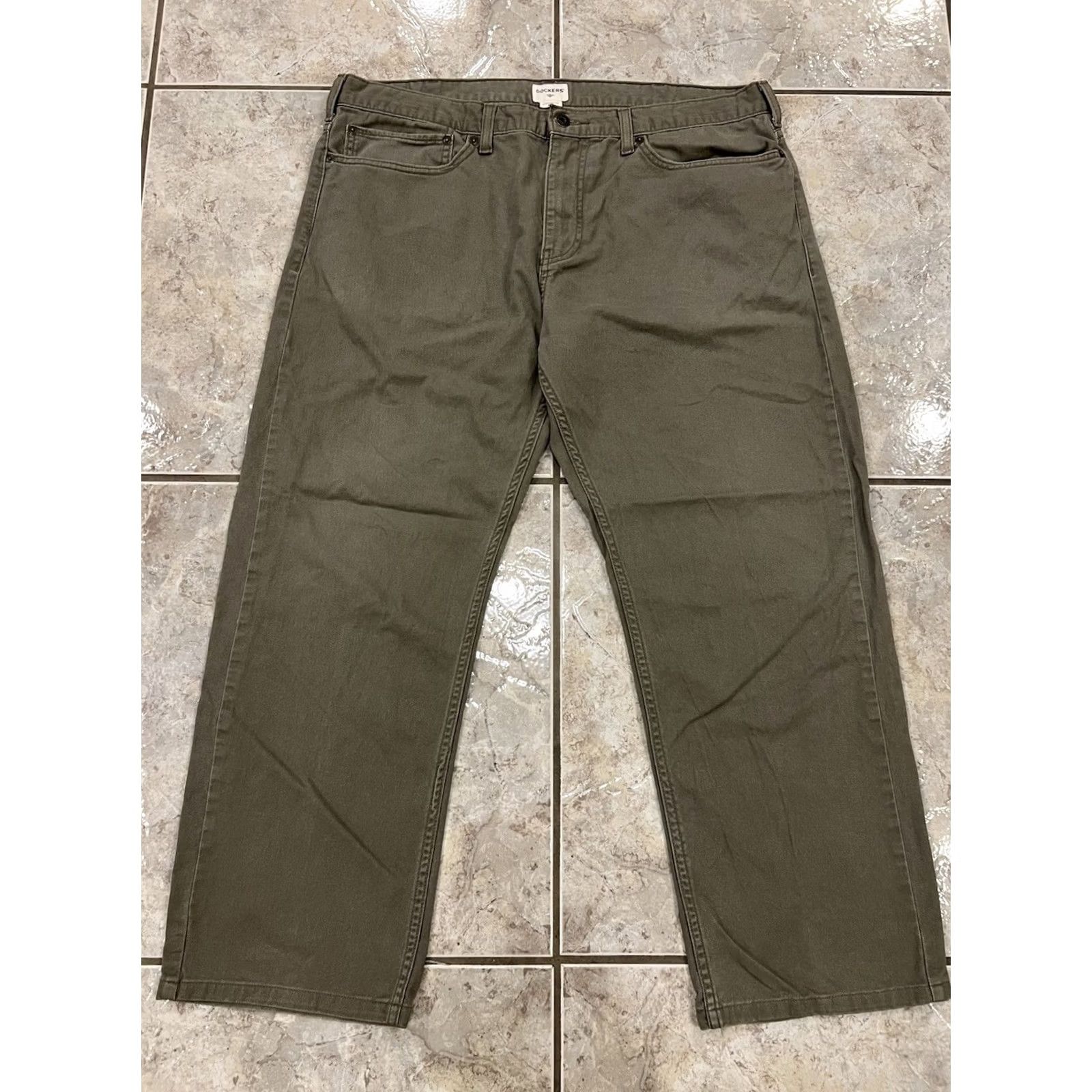 Dockers DOCKERS Khaki Pants Straight Fit 5-Pocket Chinos Mens 38 Inseam 29 Cotton Blend Stretch Denim Tie ZIP Button Closure Casual Workwear Business Shirt? Size US 38 / EU 54 - 6 Thumbnail