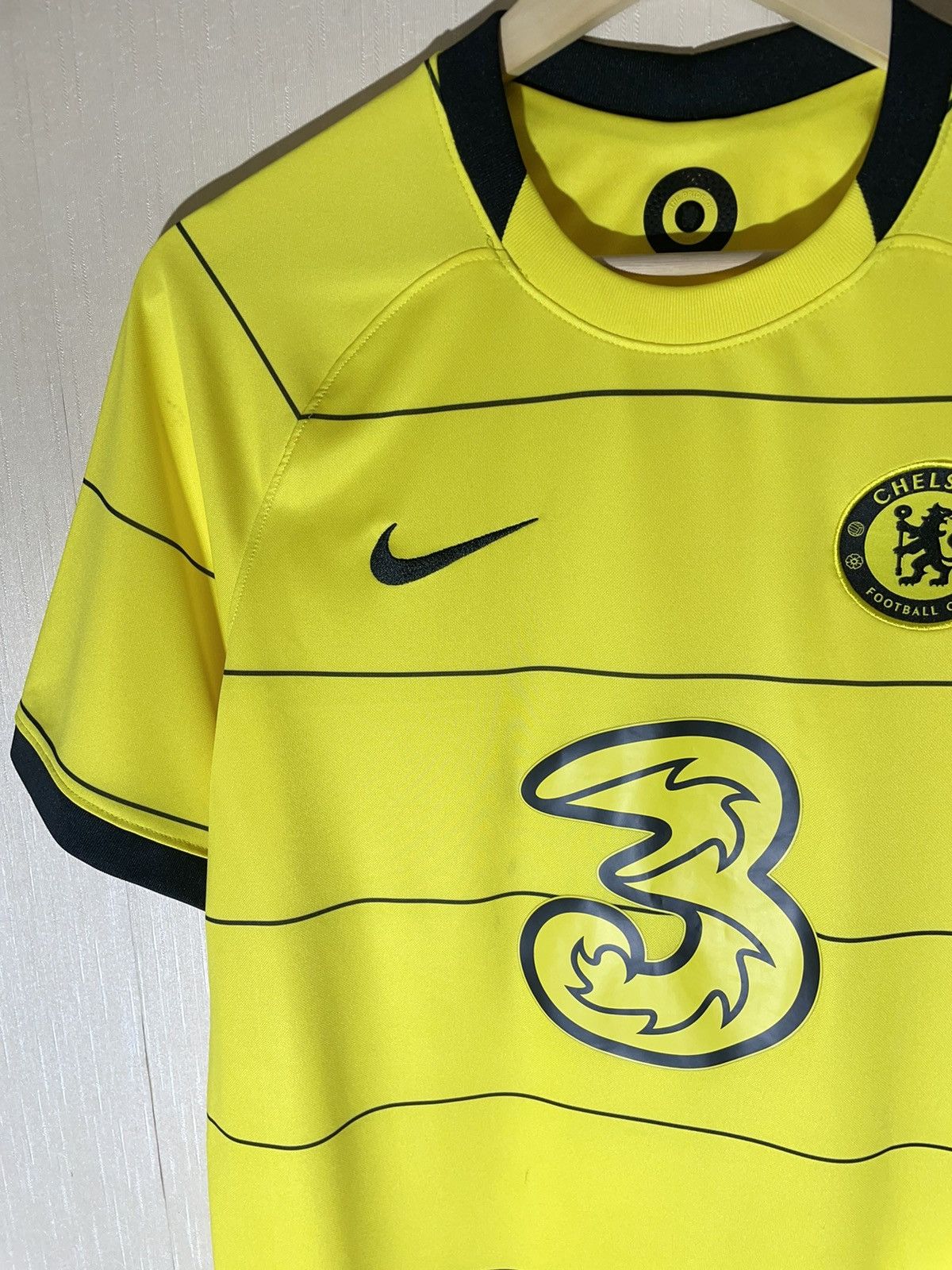 Chelsea Soccer × Nike Nike Chelsea soccer jersey Size US M / EU 48-50 / 2 - 3 Thumbnail