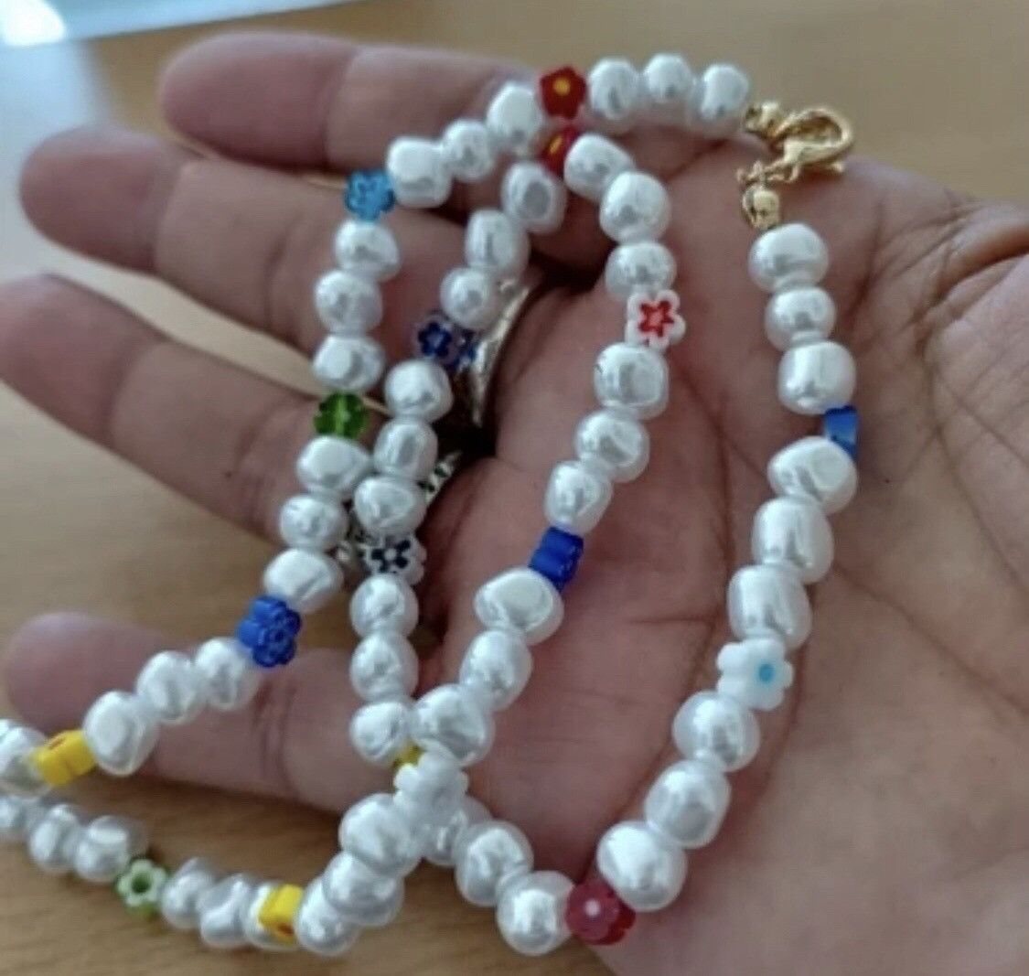 Jewelry Irregular Simulated Pearls Flower Necklace Size ONE SIZE - 6 Thumbnail