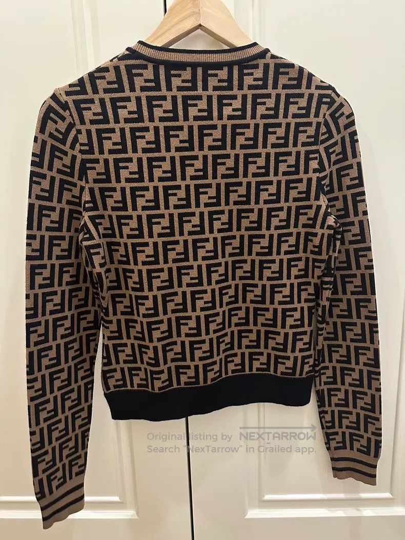 Fendi Fendi Full Logo Knit Top Size XXS / US 00 / IT 34 - 2 Thumbnail