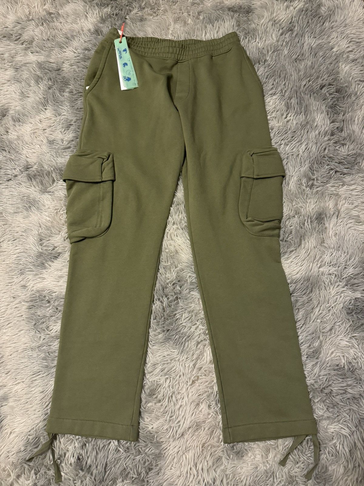 Off-White cargo pants Size US 33 - 1 Thumbnail