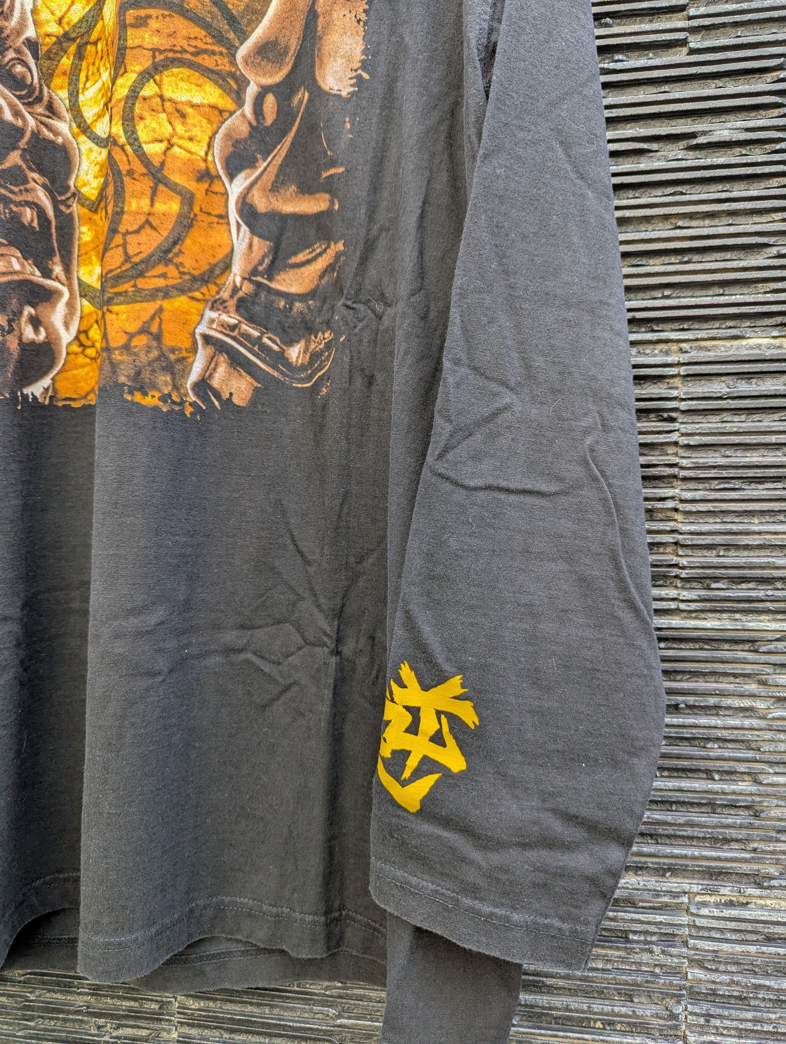 Band Tees Sepultura - Against Size US XL / EU 56 / 4 - 6 Thumbnail