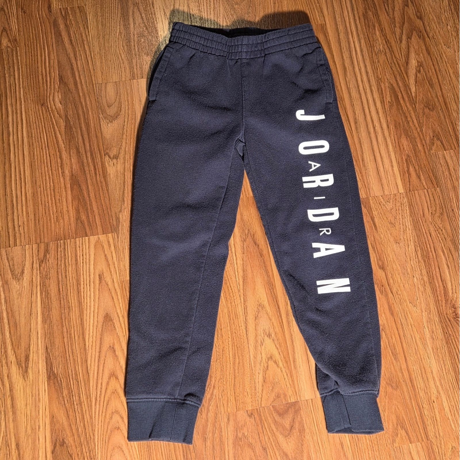 Jordan Brand Air Jordan Navy Blue Sweatpants Size 8-10 Years Old Size 22" - 4 Thumbnail