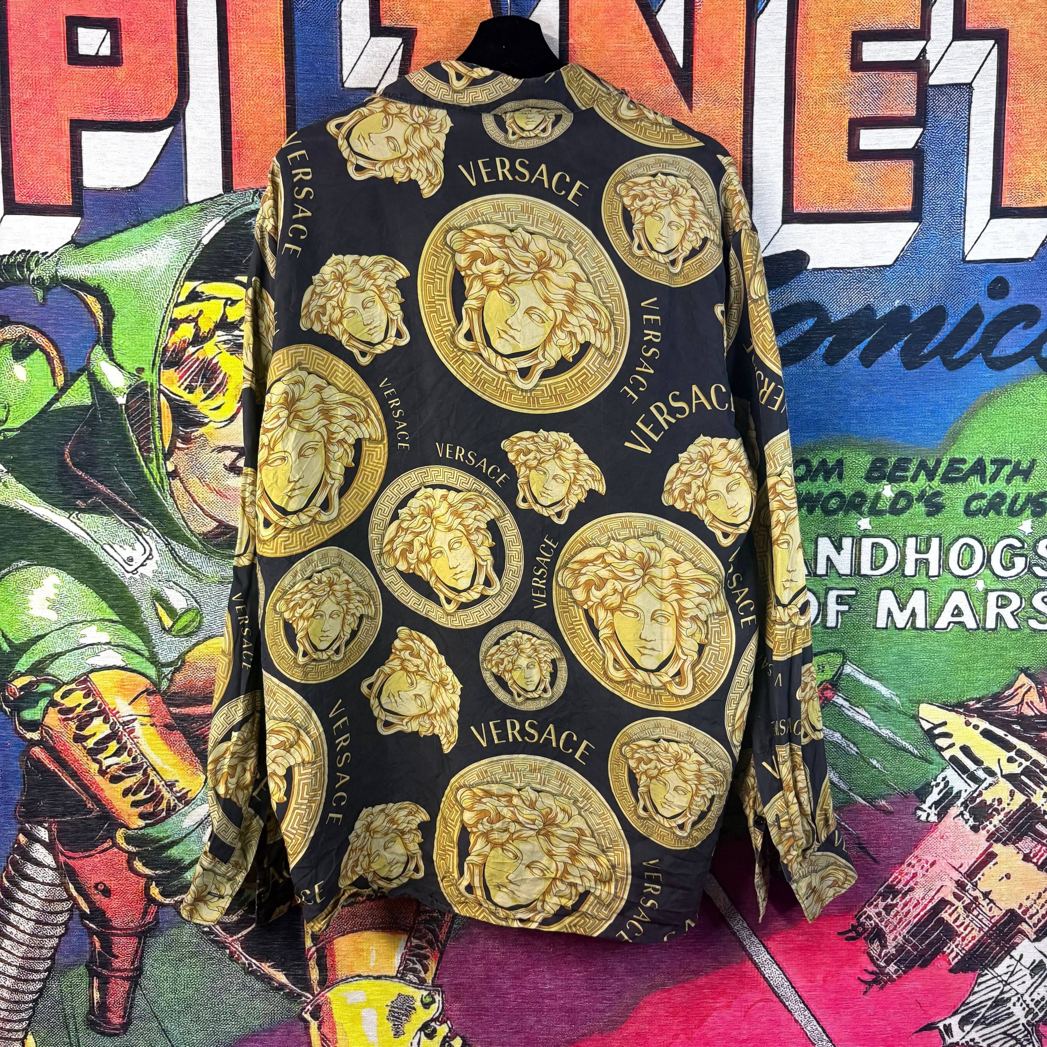 Versace Versace Medusa Head Button Up Size Large Size US L / EU 52-54 / 3 - 5 Thumbnail
